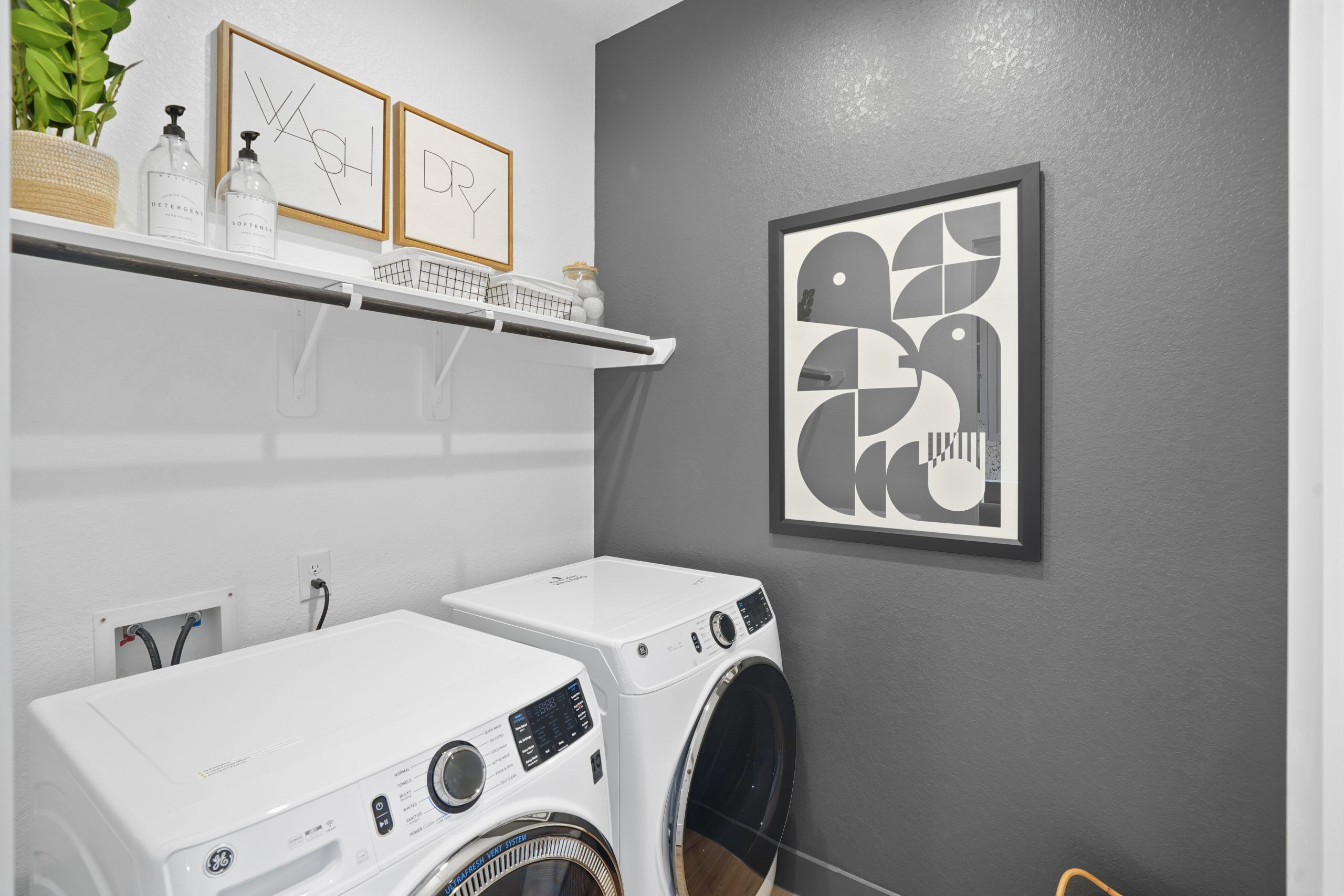 7323-Prairie-Lakeshore-Lane-Katy-TX-77493-8-scaled-1.jpg