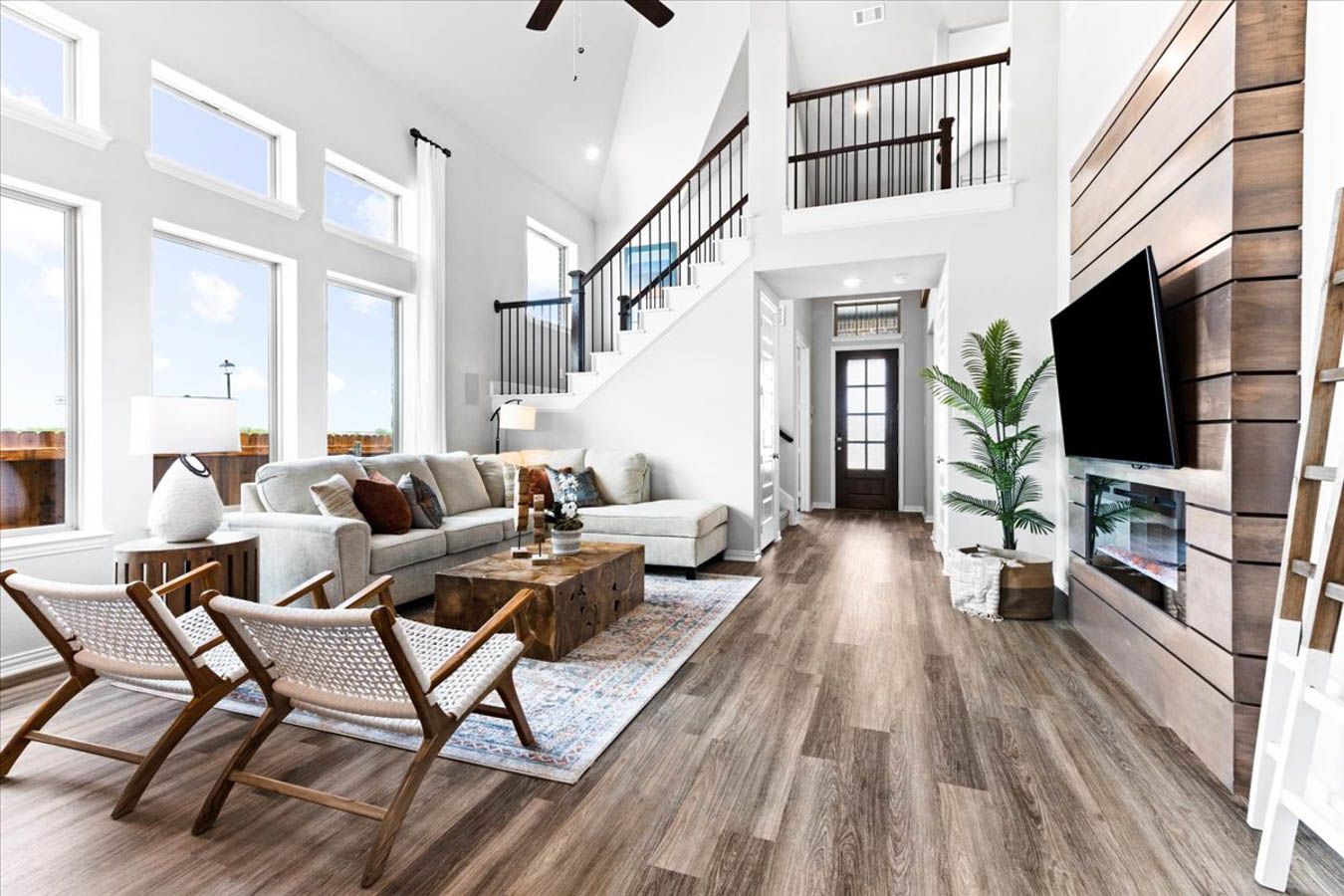 3065-Elmwood-Miami-Slider-7.jpg