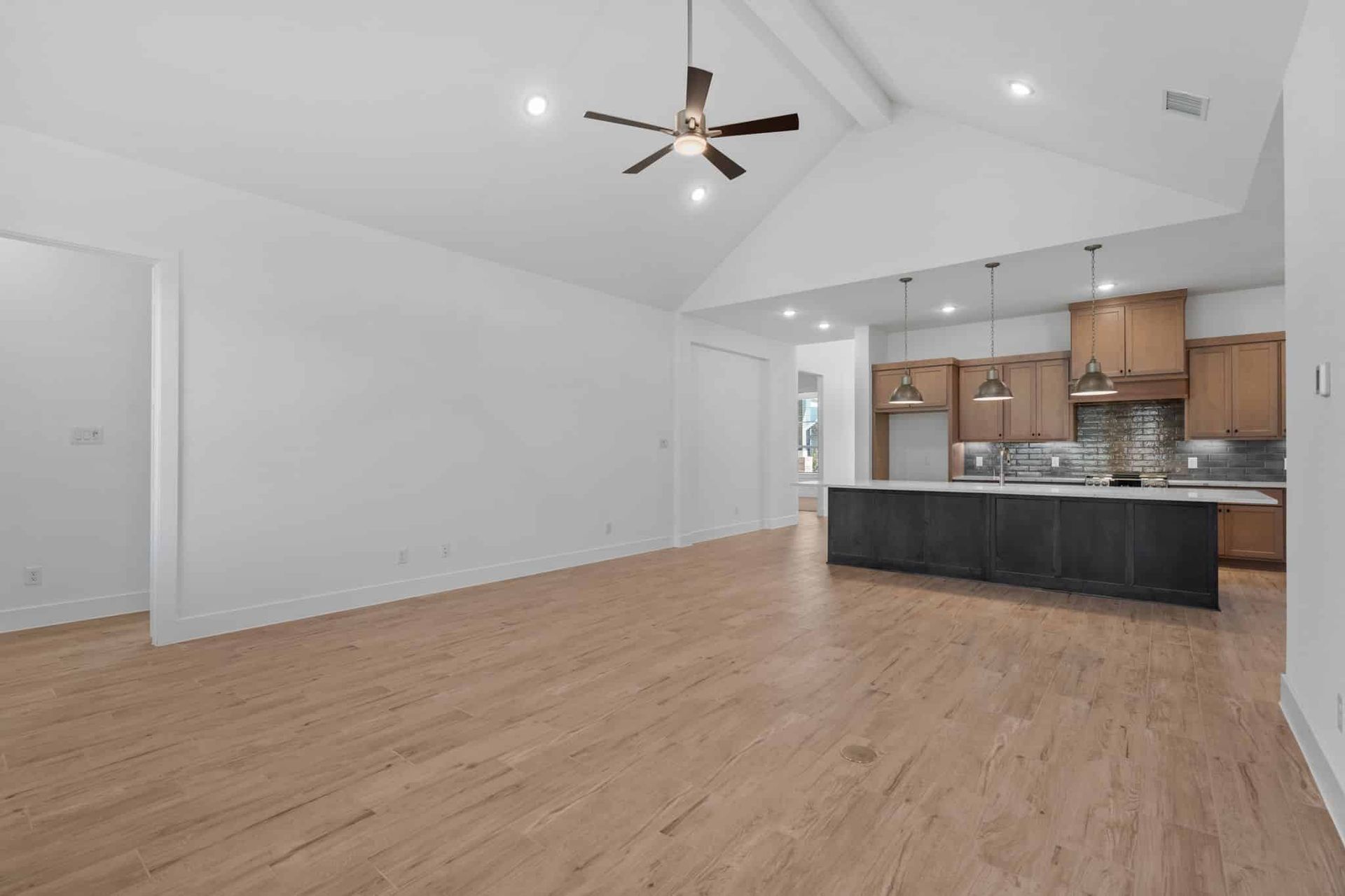 24-web-or-mls-DSC06947.jpg
