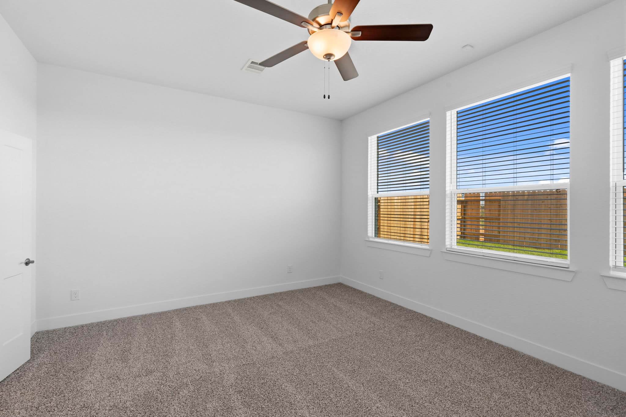 22-web-or-mls-DSC05081.jpg