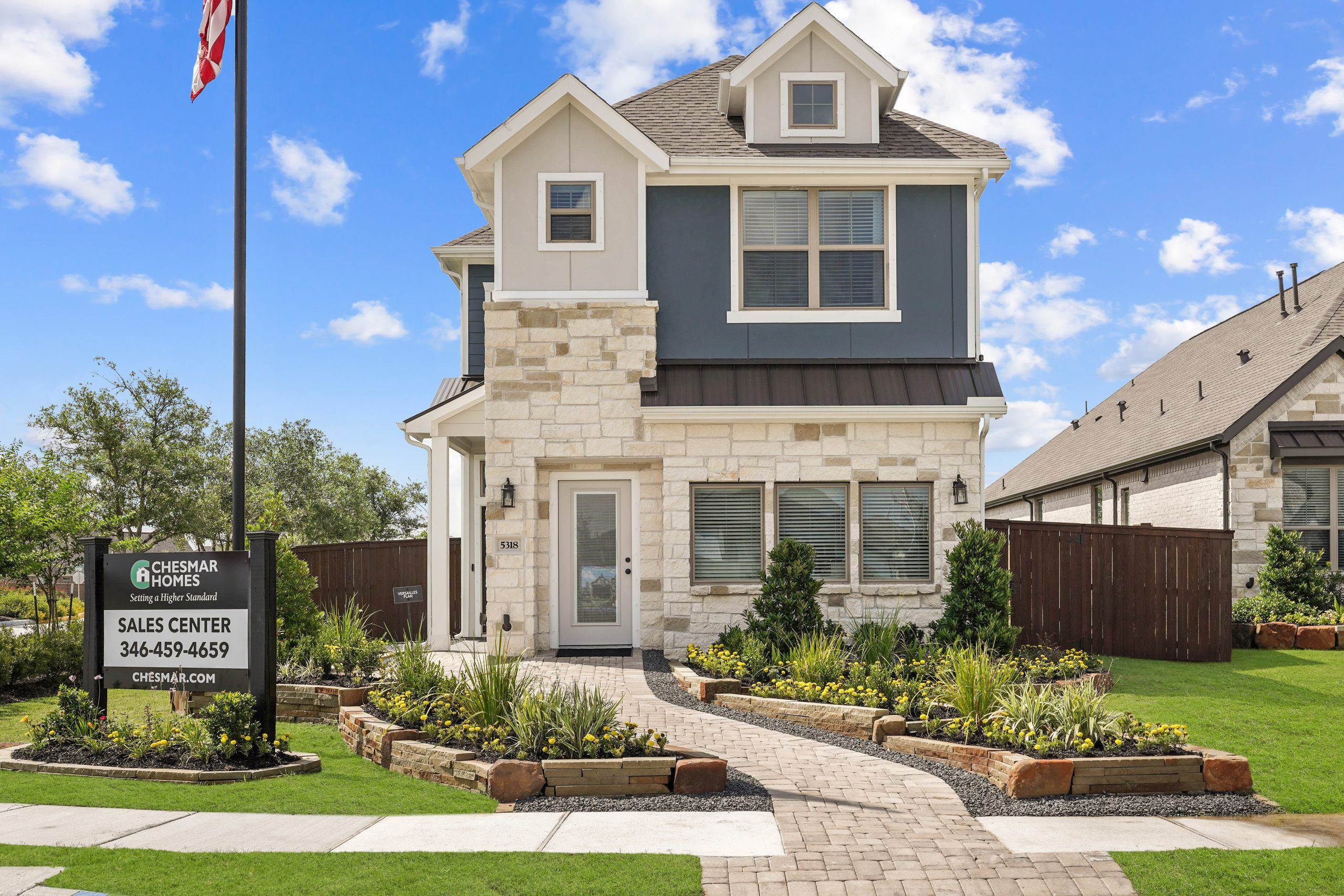 10102 Sonoran Valley Court (Versailles)