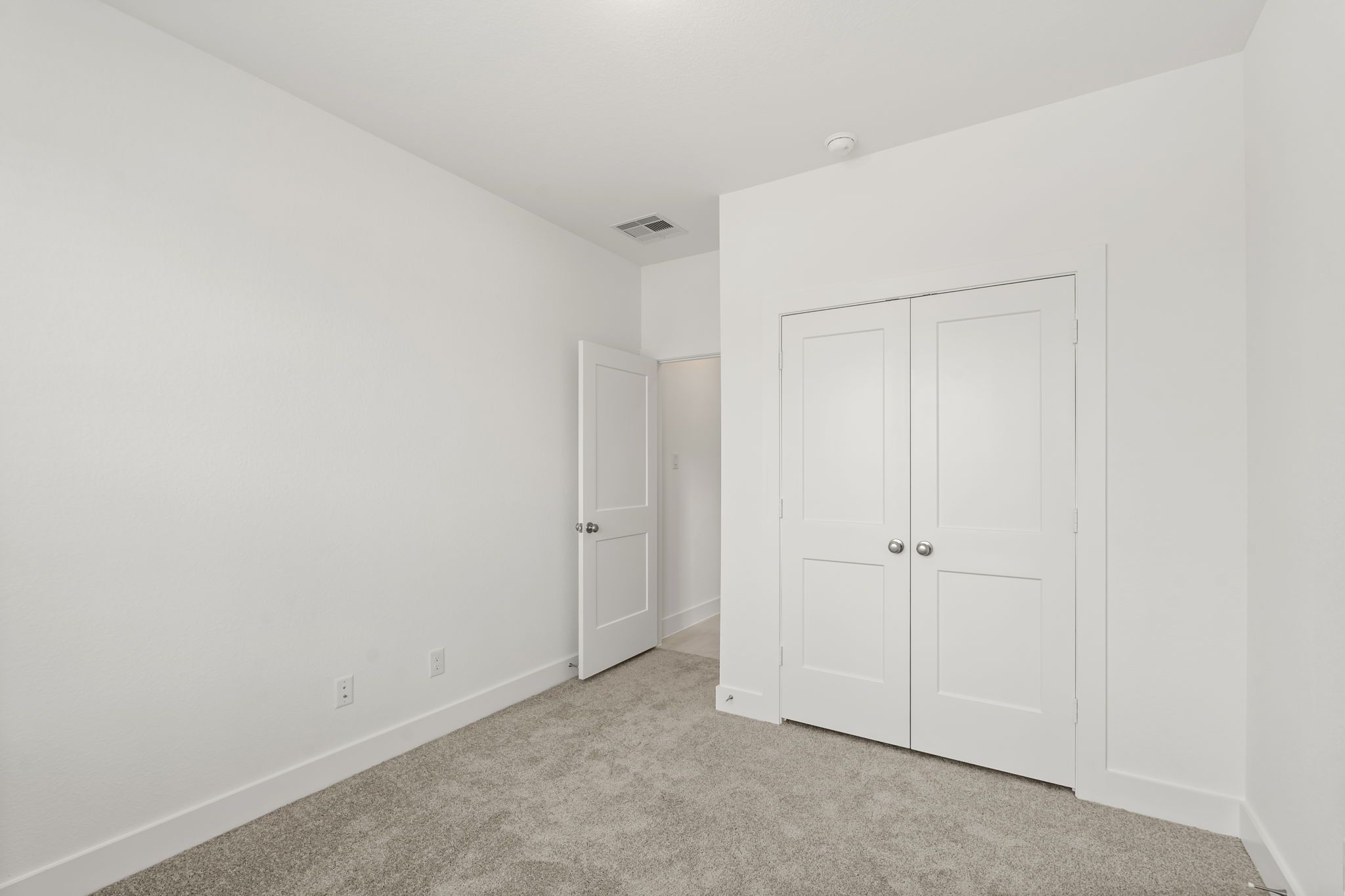 20-web-or-mls-MK308059.jpg
