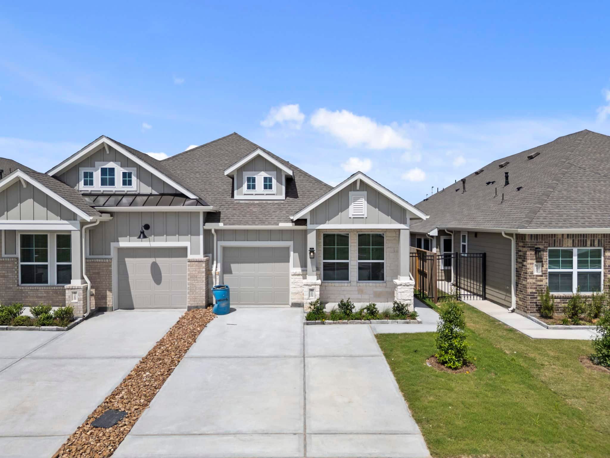 5223 Celestial Court (Carriagehouse)