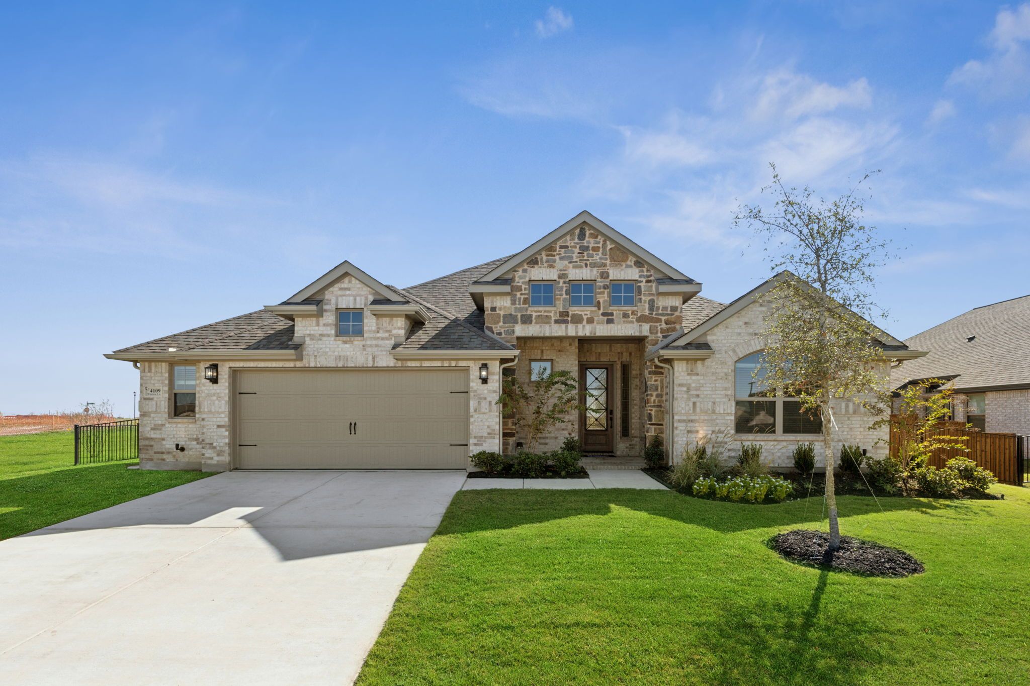 4228 Hacienda Pkwy. Joshua, TX 76058