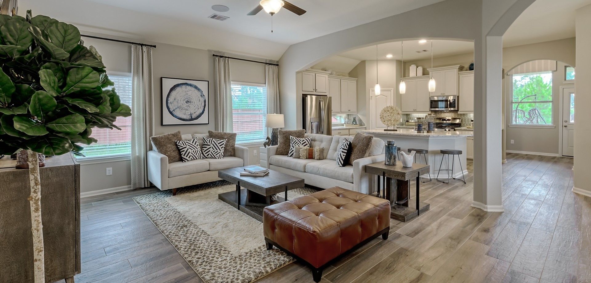 2-chesmarhomes-LANAI-woodridgeforestmodel-sliders.jpg