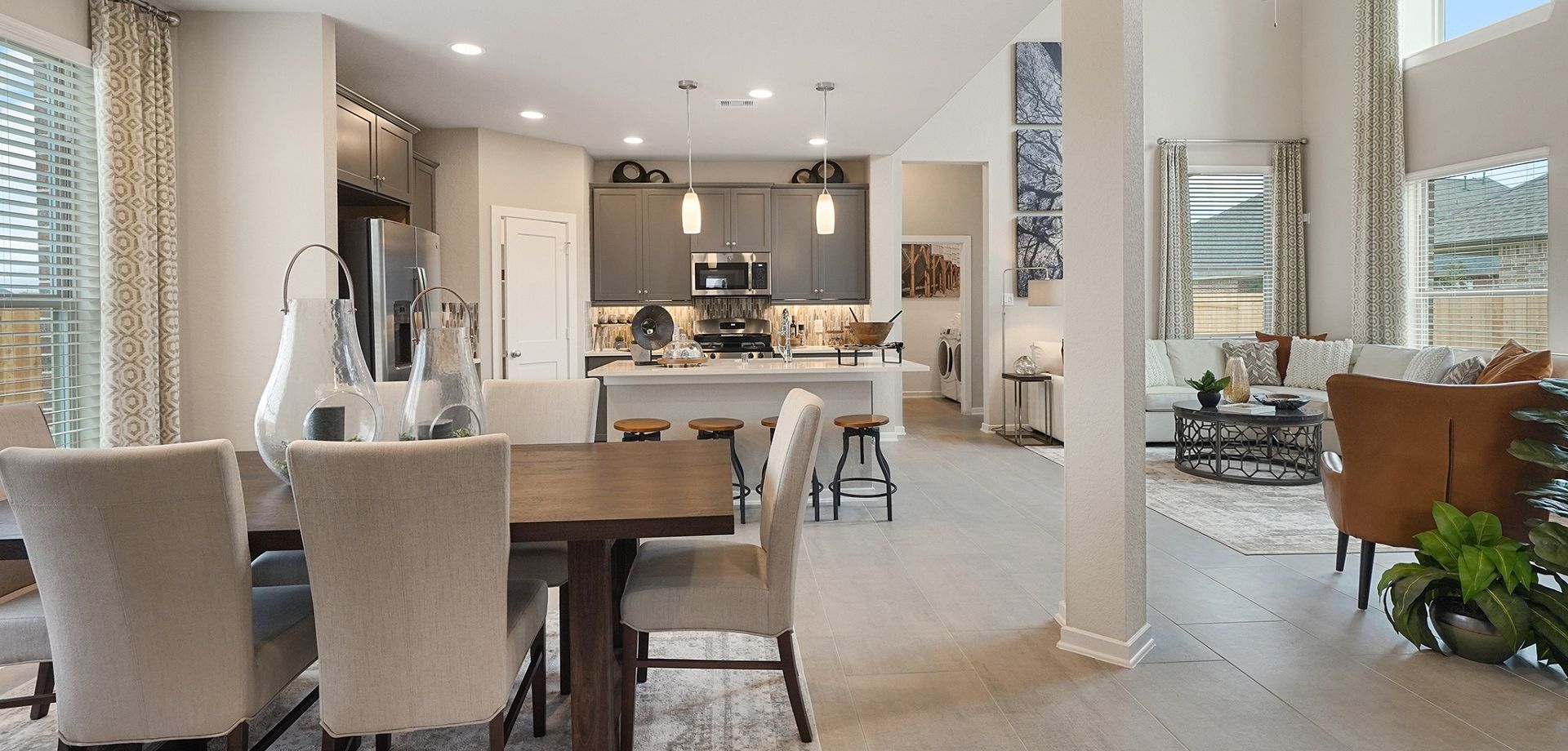 2-HOU-chesmarhomes-SANFRANCISCO-modelhome.png