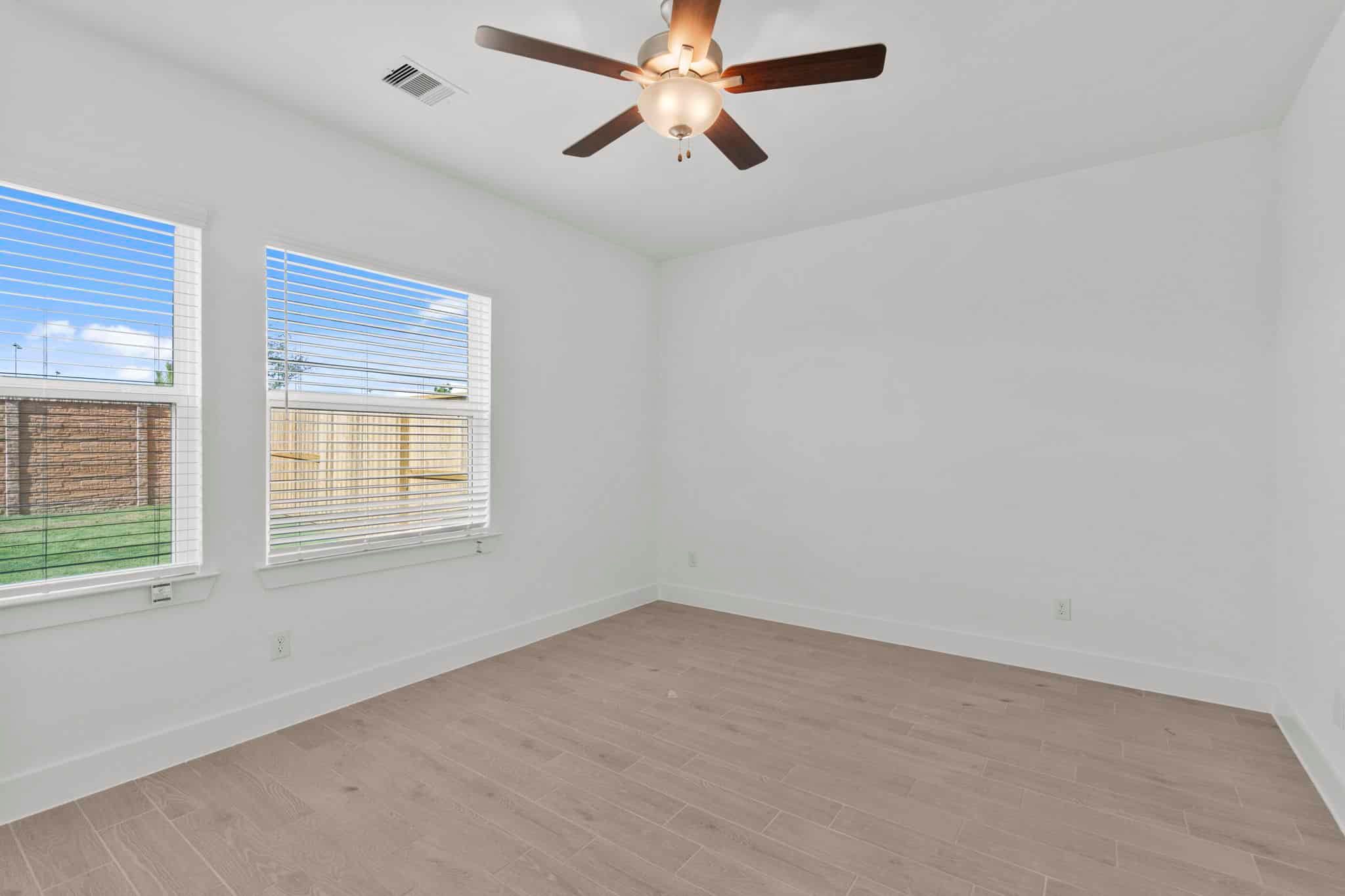 20-web-or-mls-DSC06387.jpg