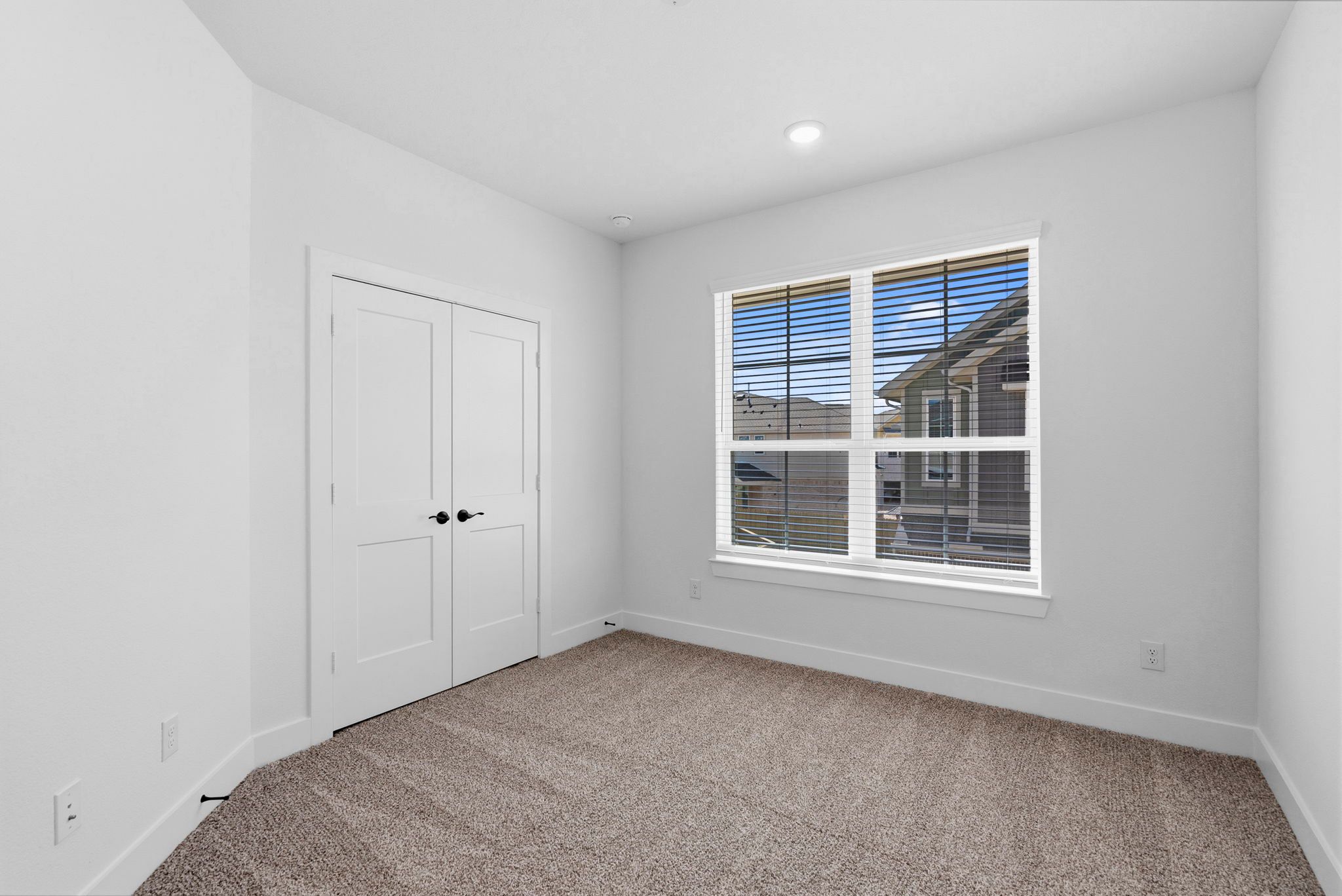 23-web-or-mls-DSC09785.jpg