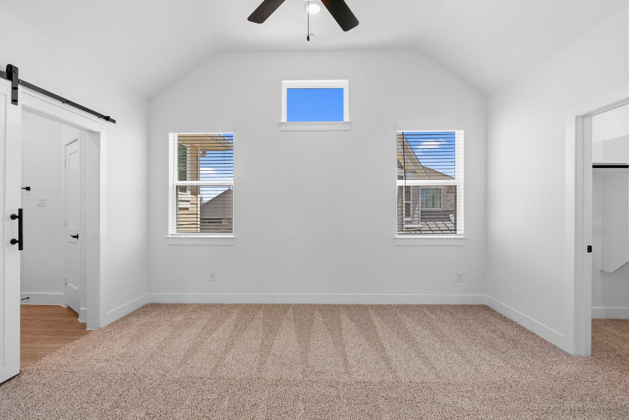 29-web-or-mls-DSC09803.jpg
