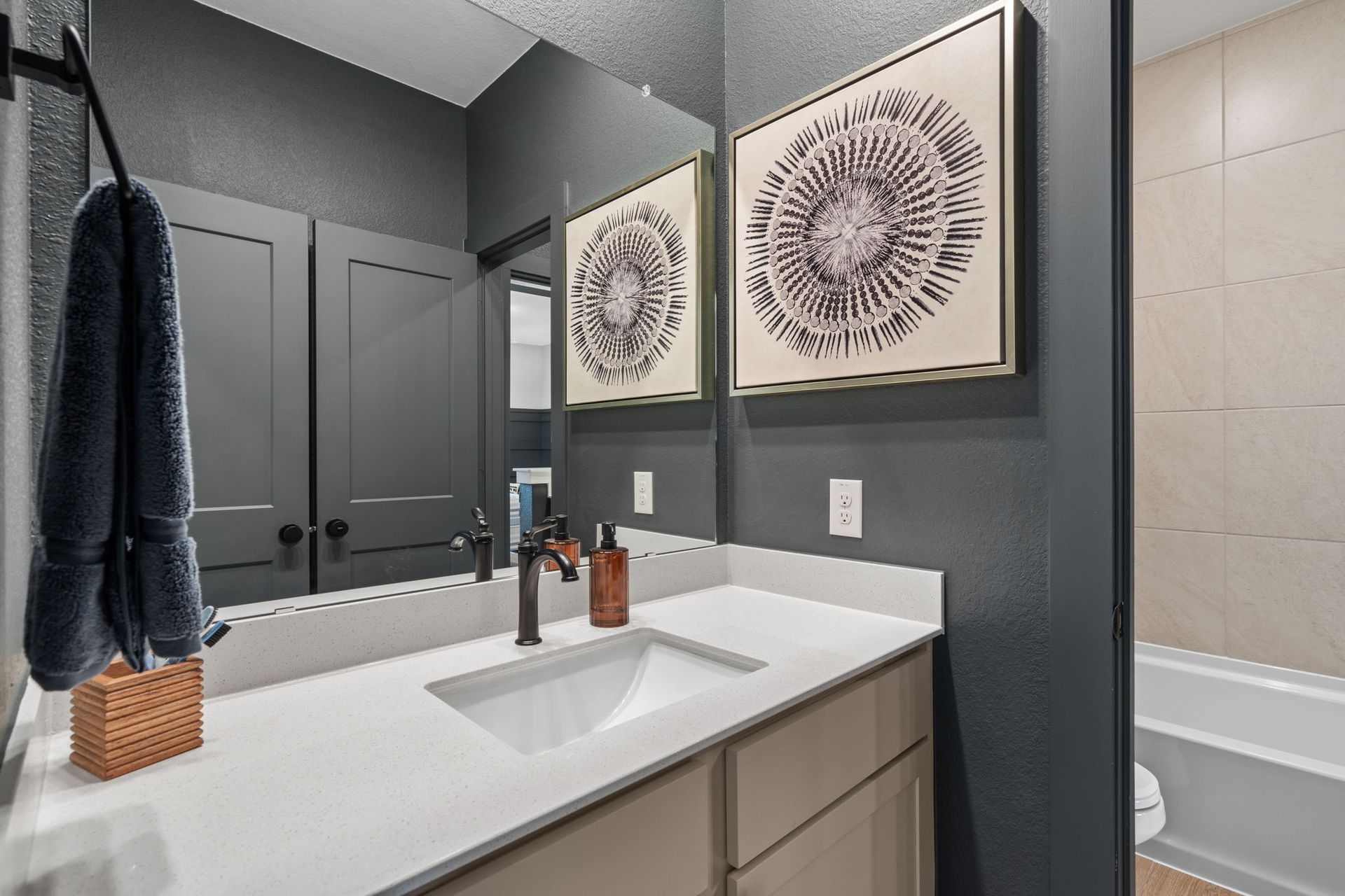 43-web-or-mls-DSC04367-2.jpg