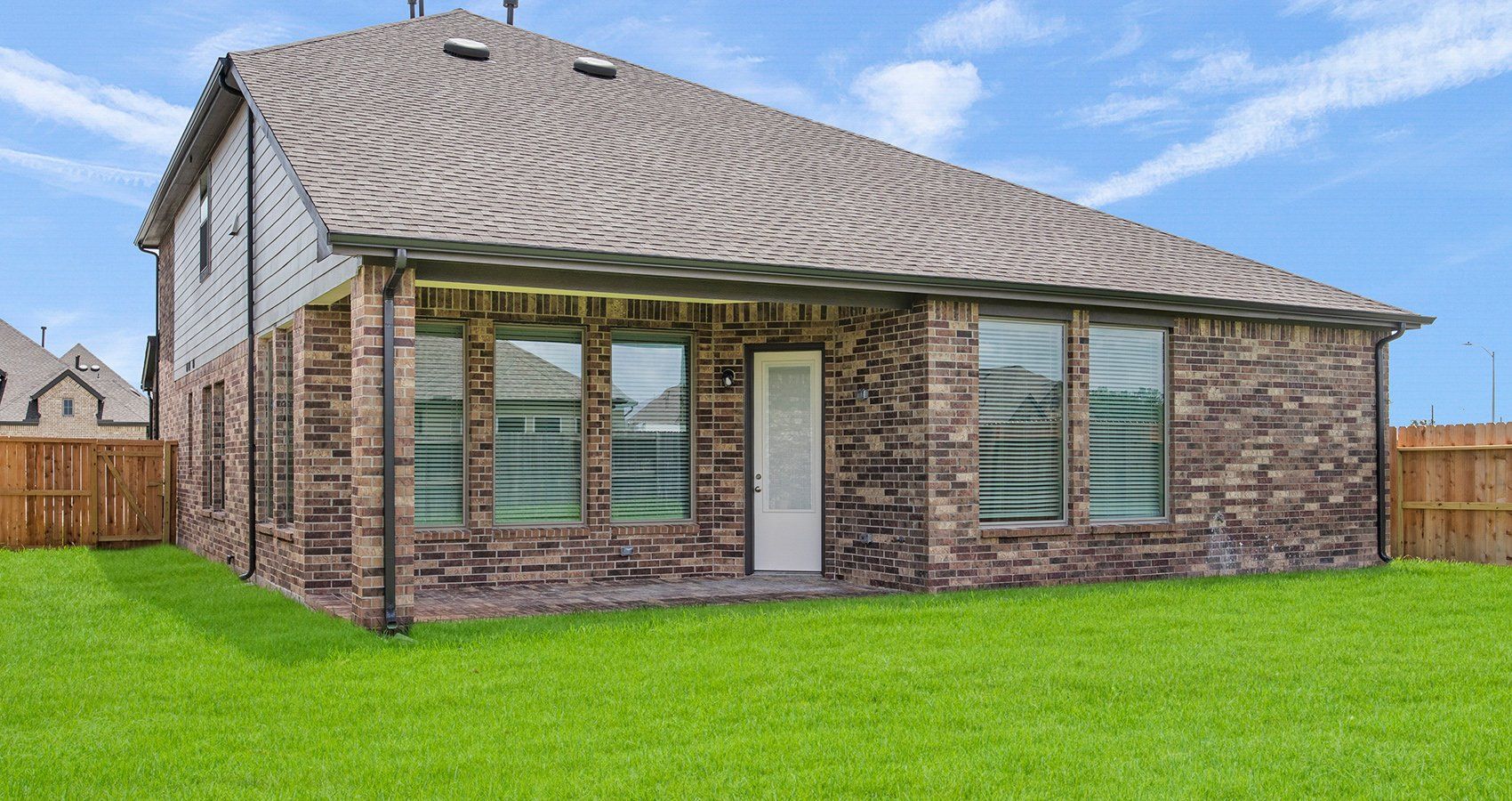 10-HOU-chesmarhomes-PENDLETON-C-2023LaurelwoodTrail.jpg