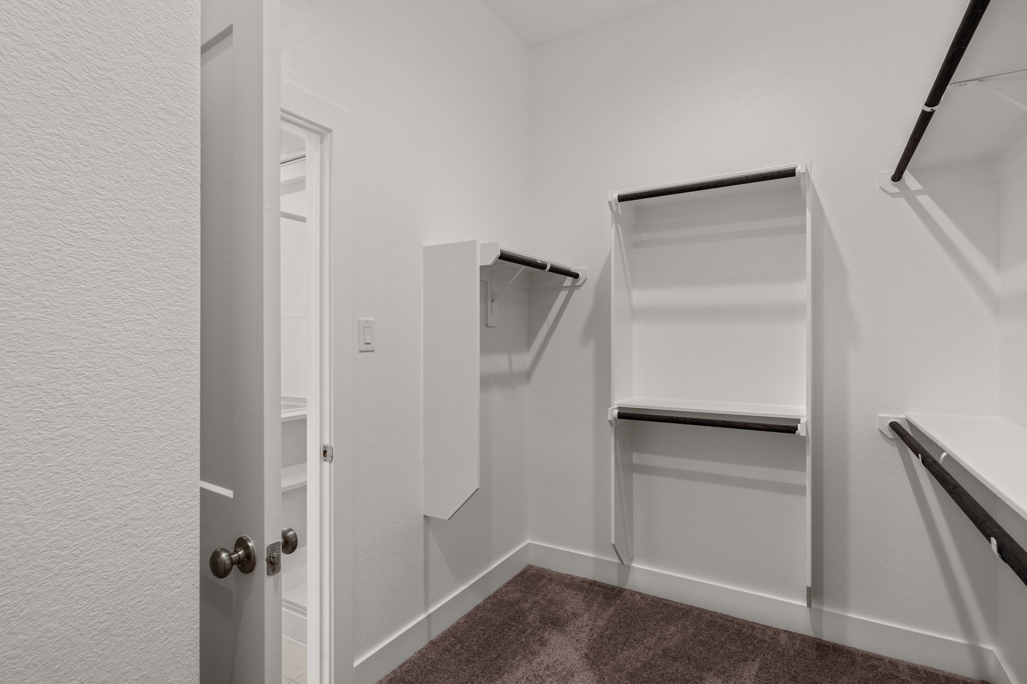 27-web-or-mls-MK301459-1.jpg