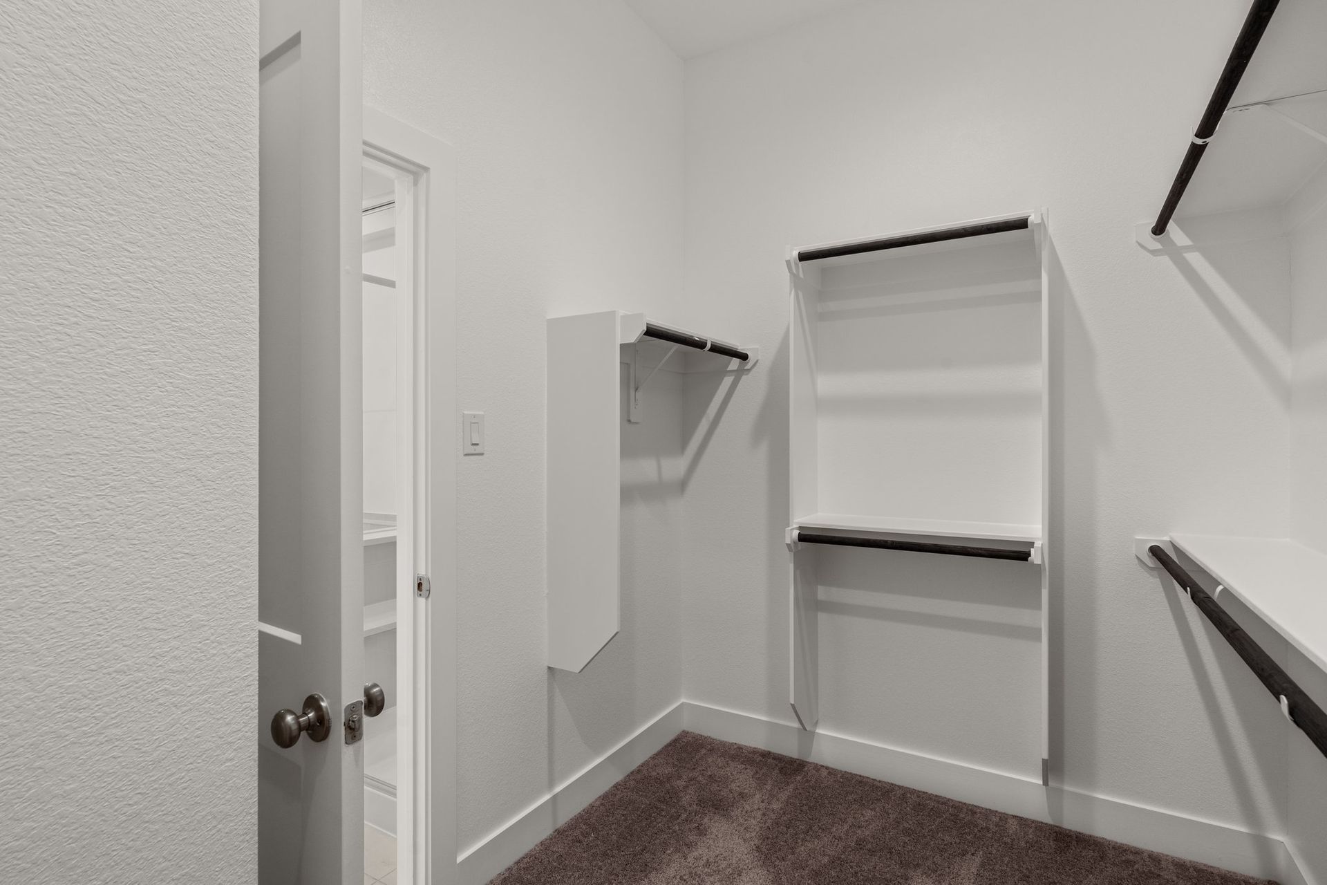 27-web-or-mls-MK301459-1.jpg