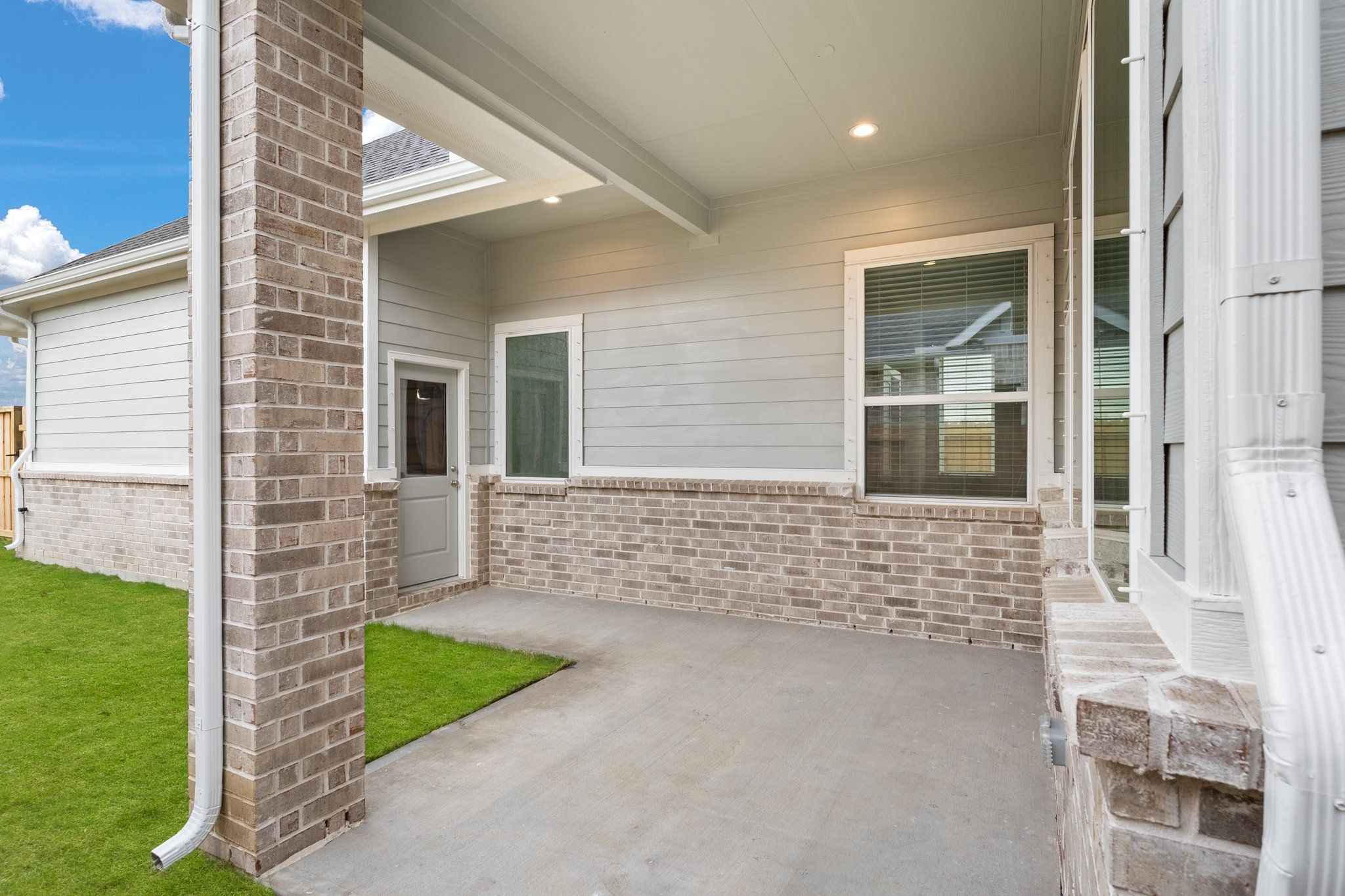 28-web-or-mls-MK301463-1.jpg