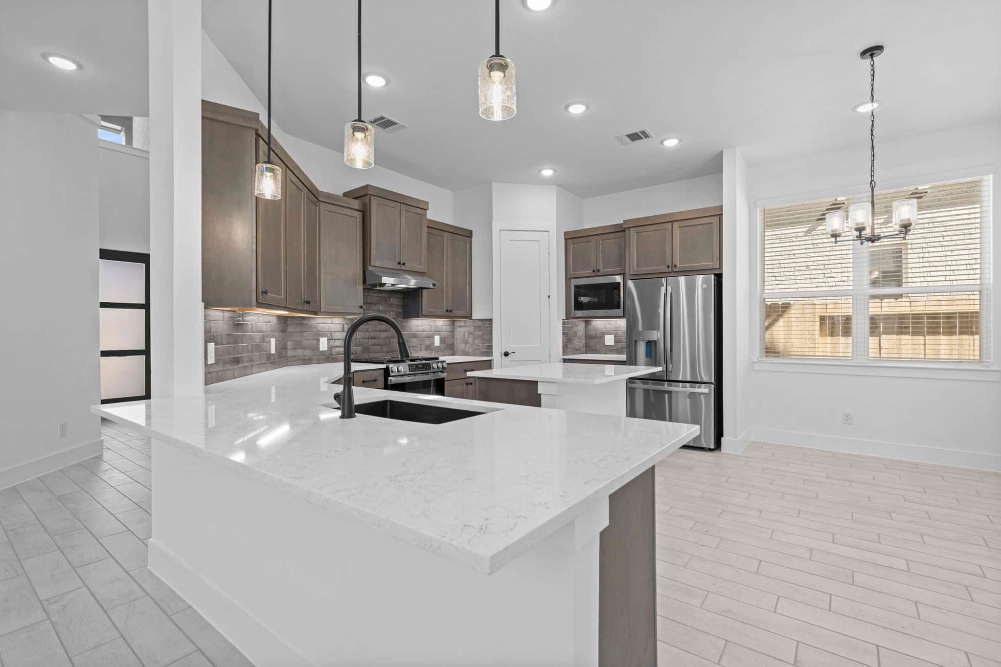 12-web-or-mls-DSC07463.jpg