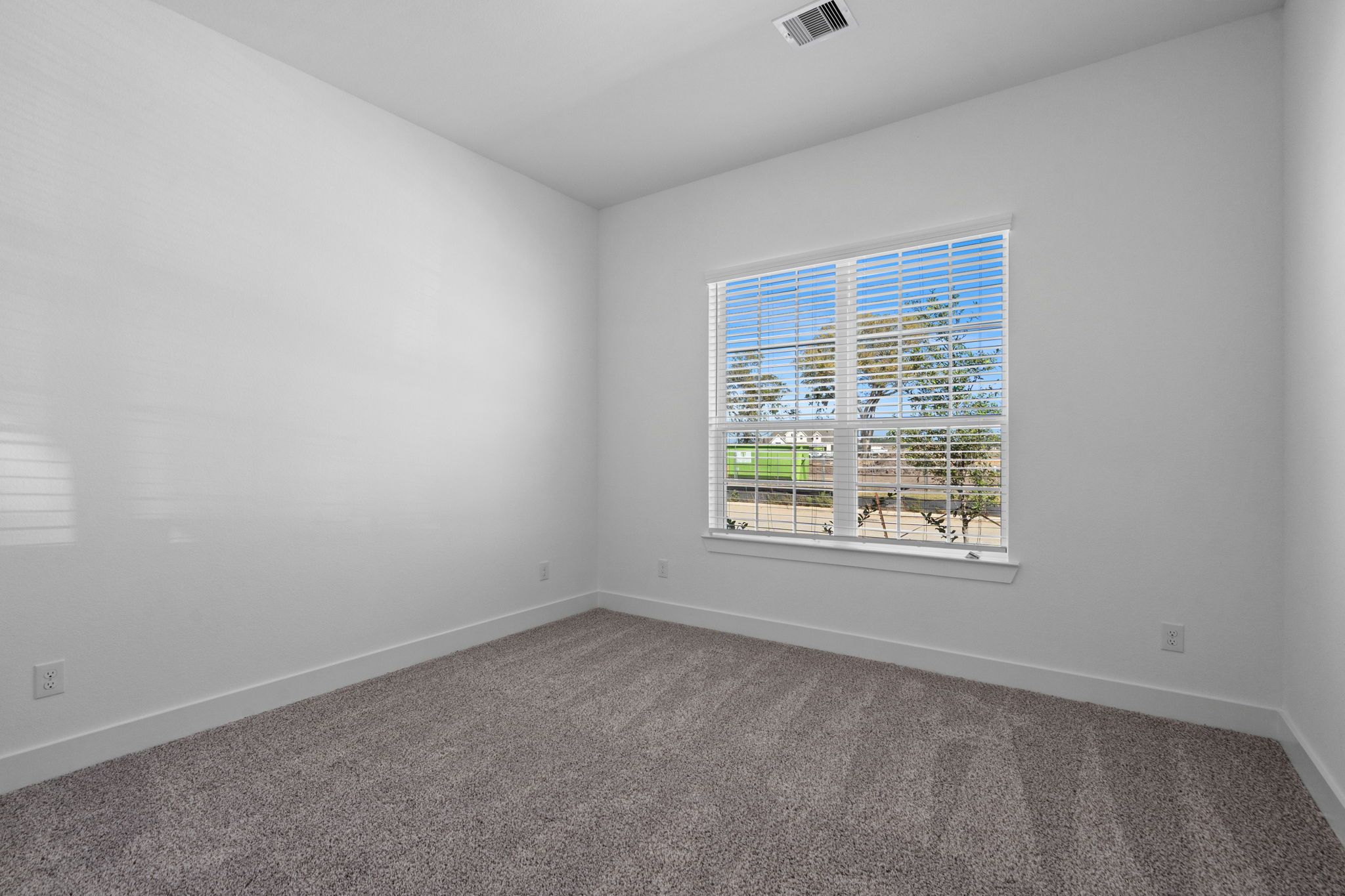 23-web-or-mls-DSC04922-1.jpg