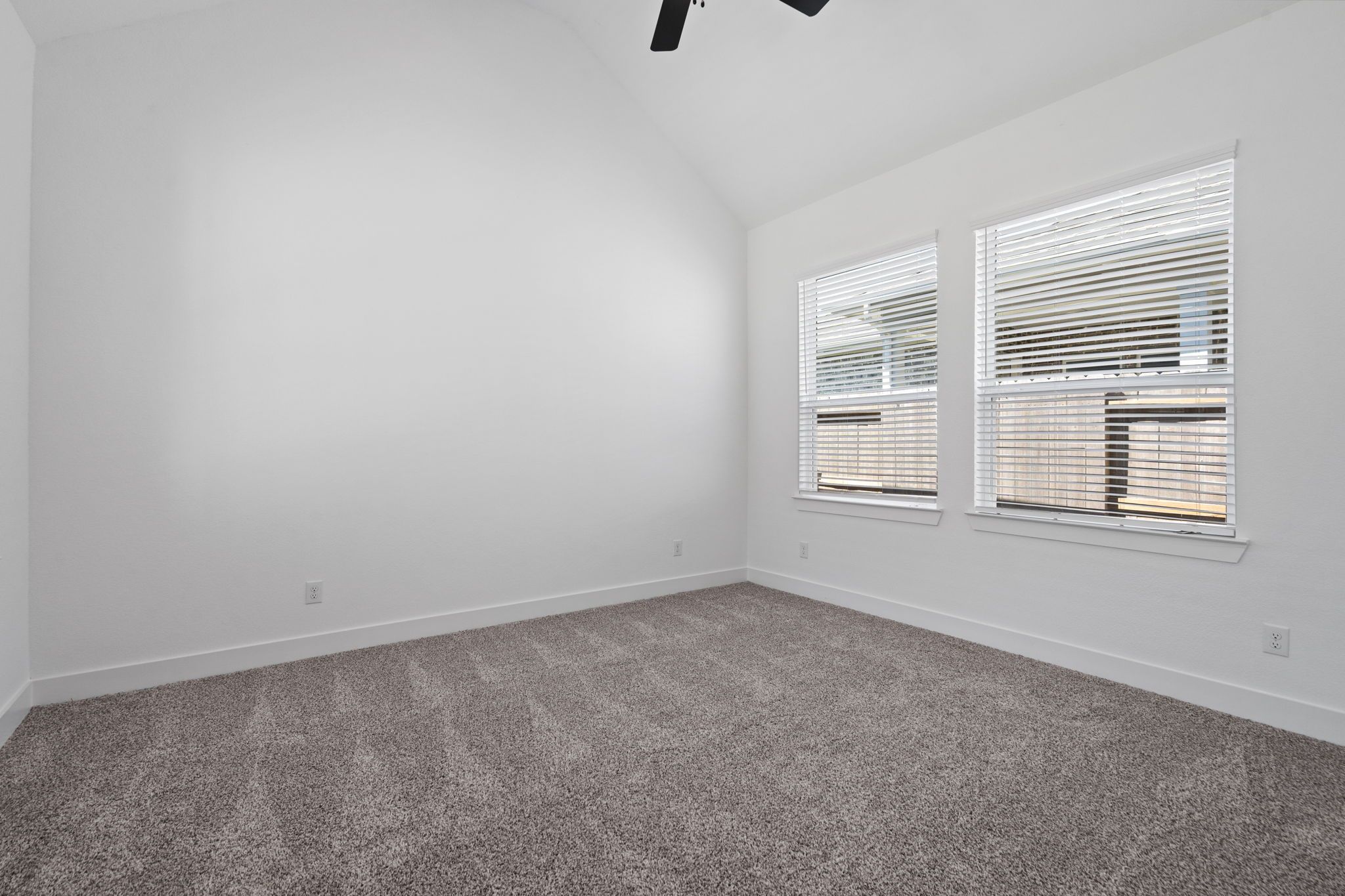 29-web-or-mls-DSC04967-1.jpg