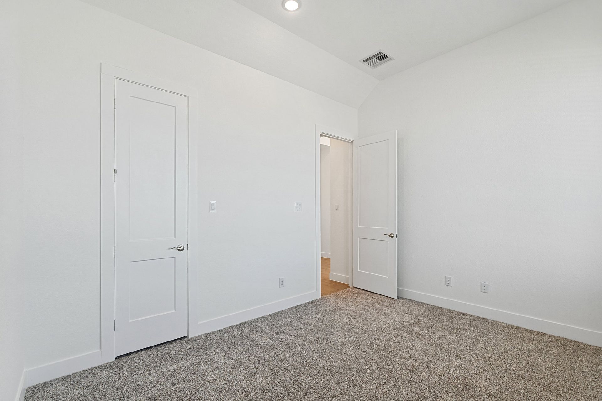9-web-or-mls-AMC02944.jpg