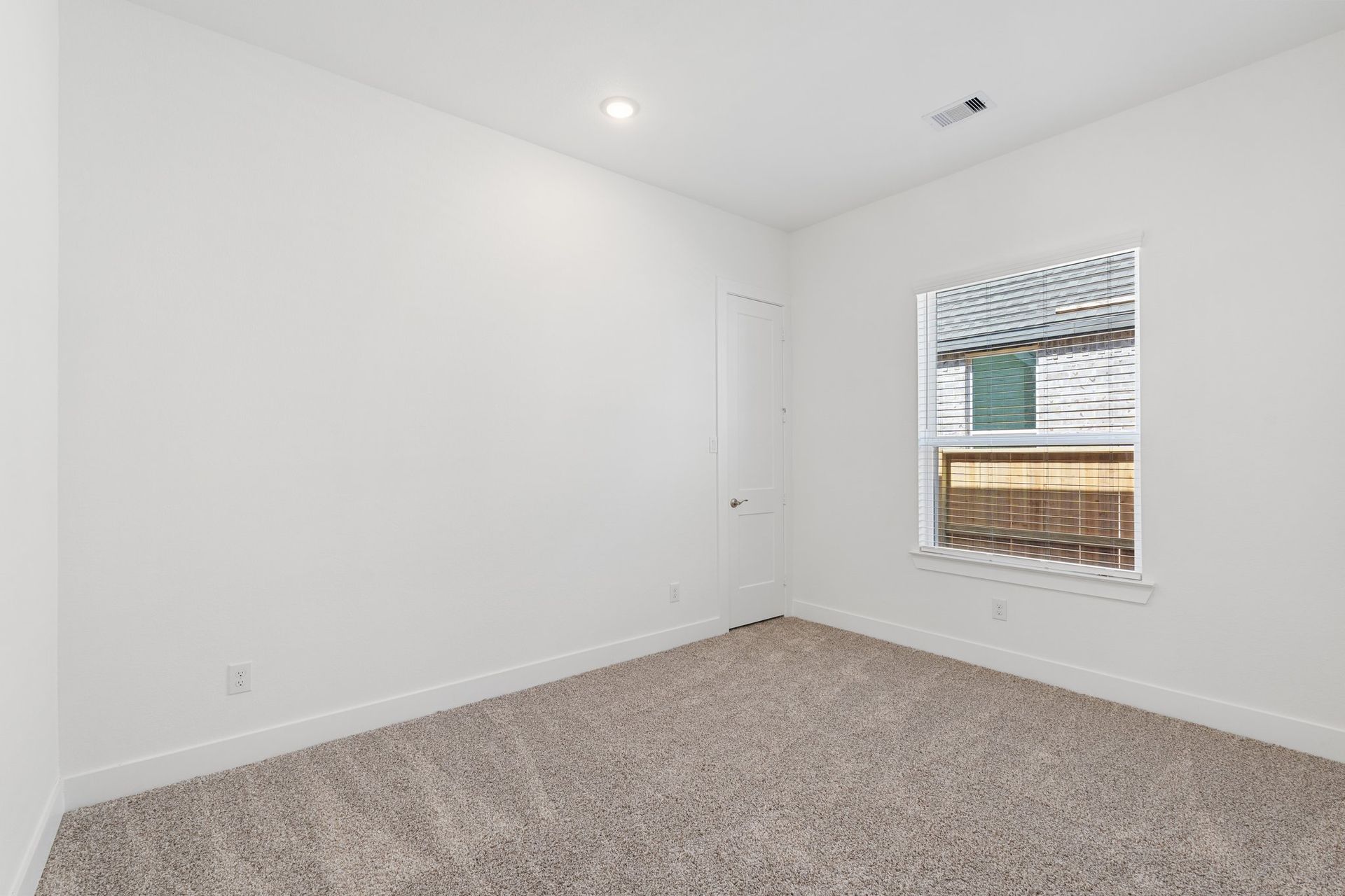 24-web-or-mls-AMC02989.jpg