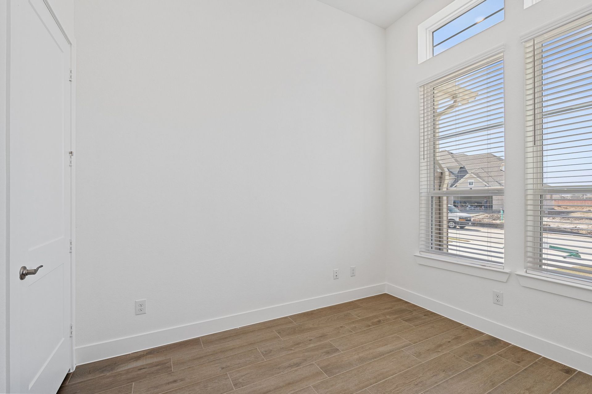 29-web-or-mls-AMC03010.jpg
