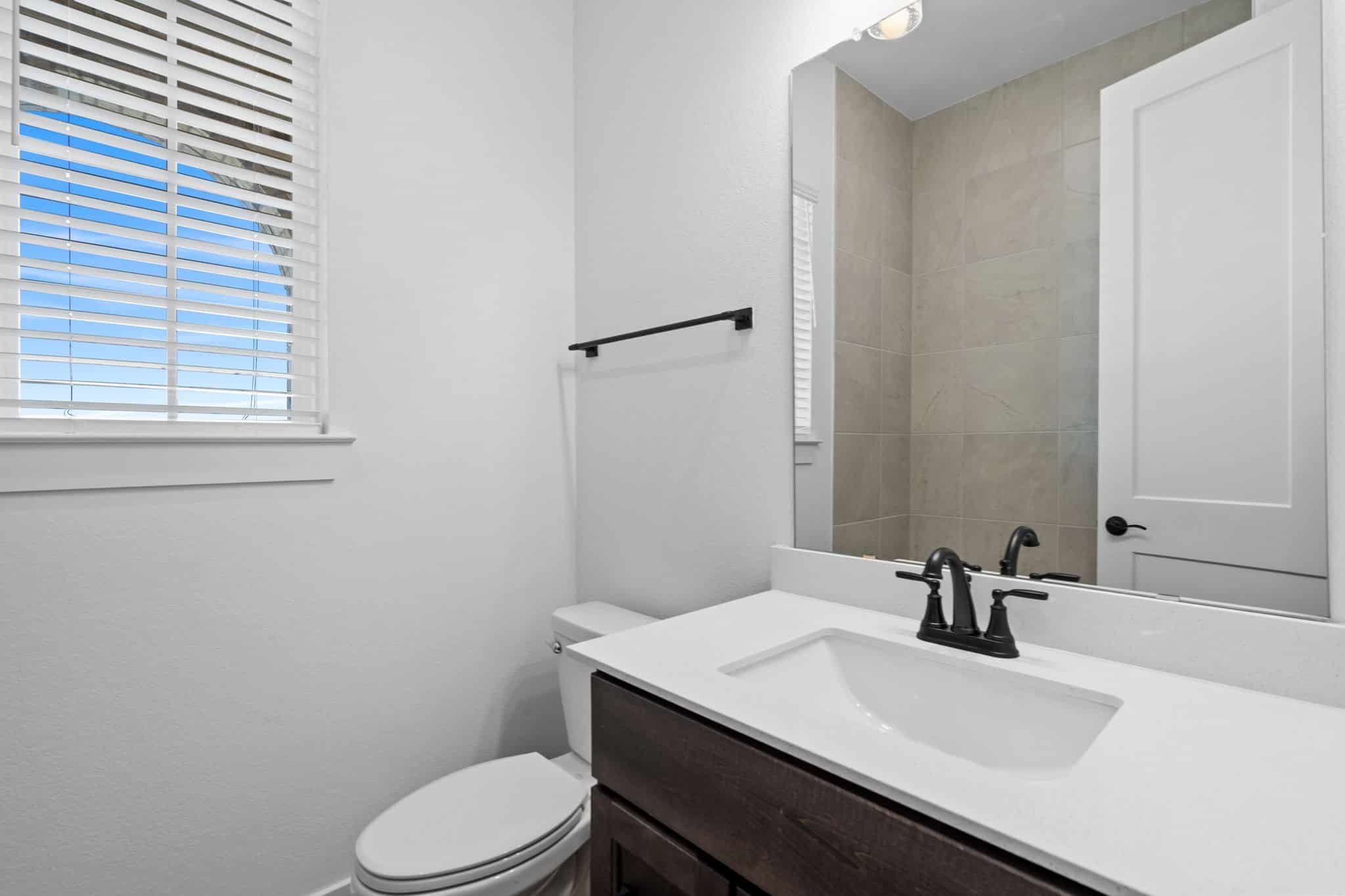 21-web-or-mls-DSC04919-1.jpg