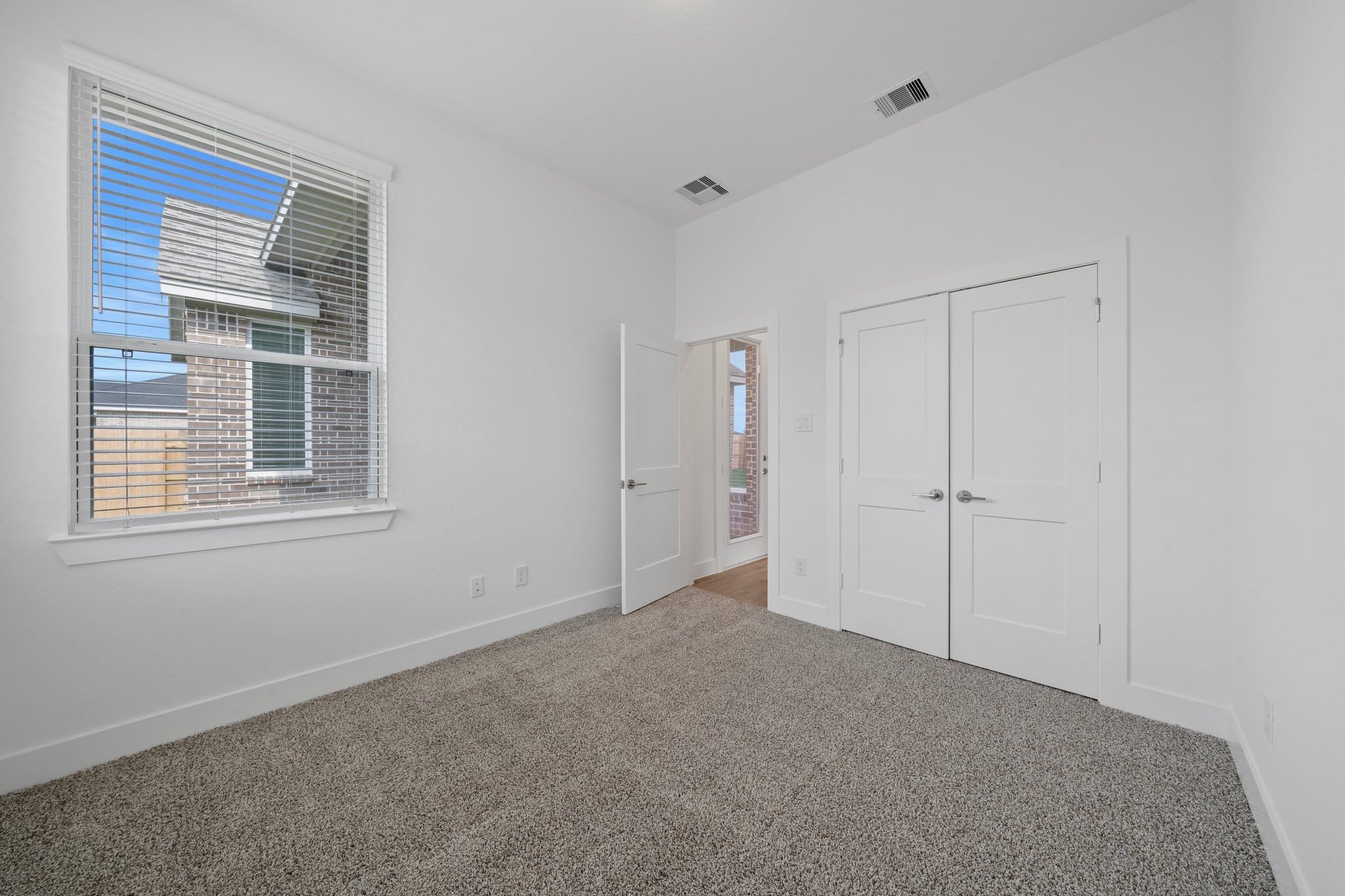 22-web-or-mls-DSC07082-1-3.jpg