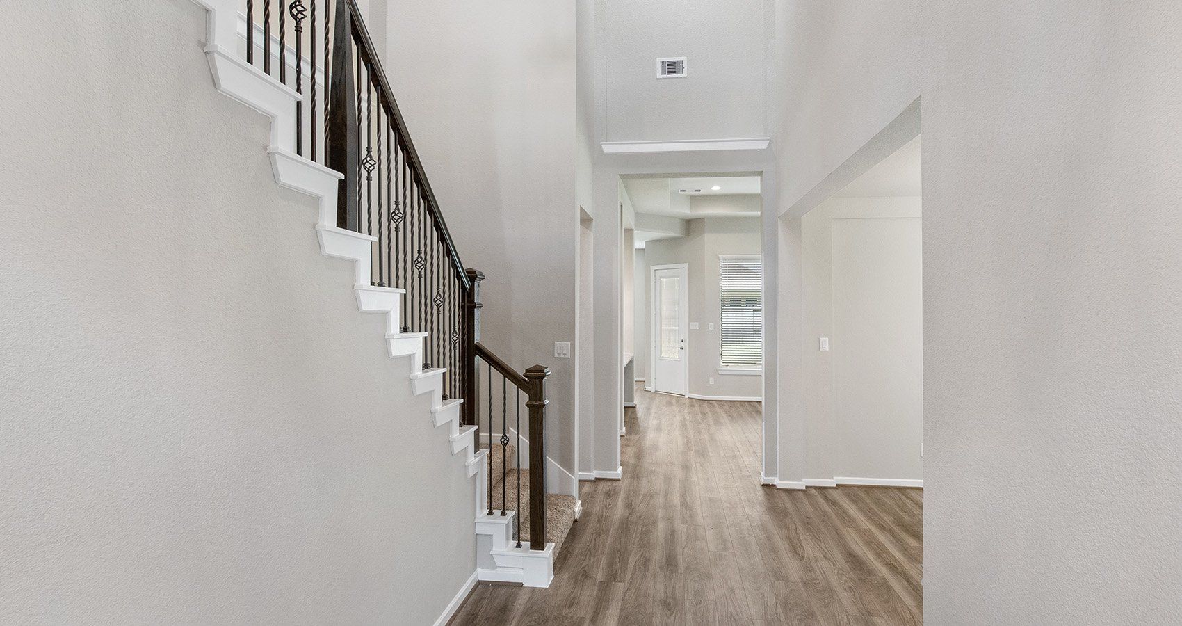 2-HOU-chesmarhomes-PENDLETON-C-2023LaurelwoodTrail.jpg