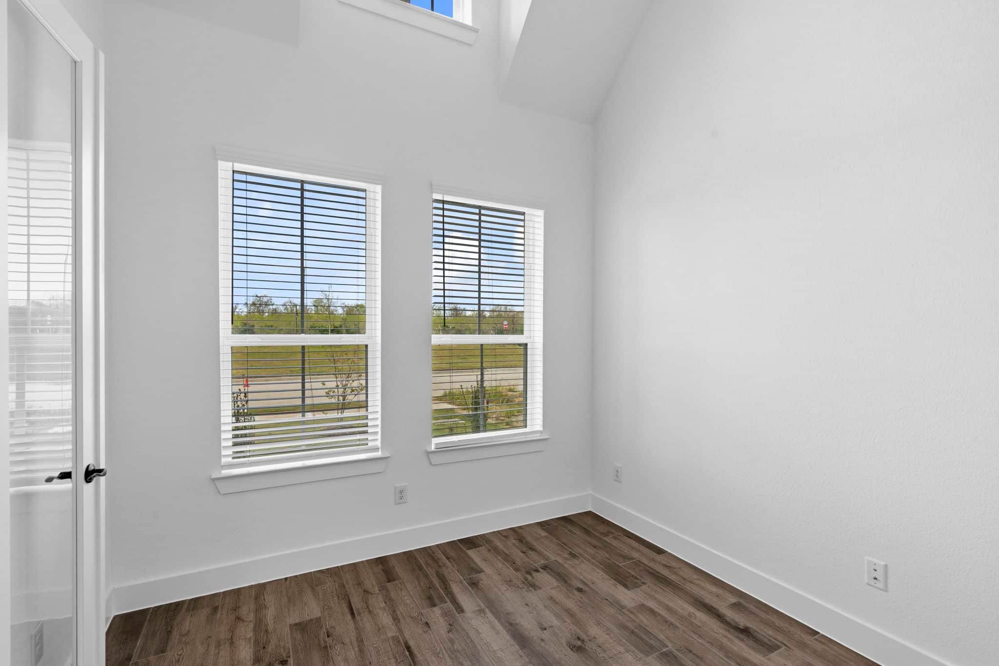 8-web-or-mls-DSC05189.jpg