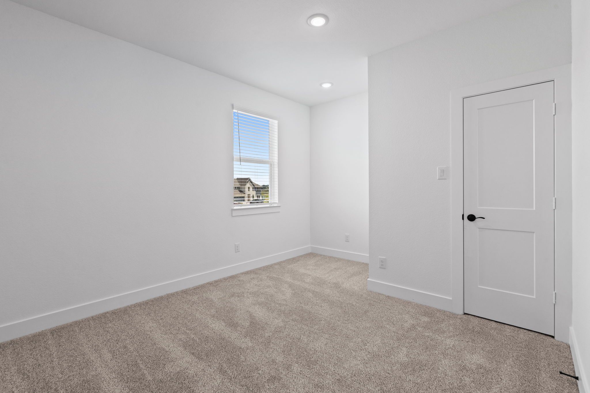 29-web-or-mls-DSC05427-1.jpg