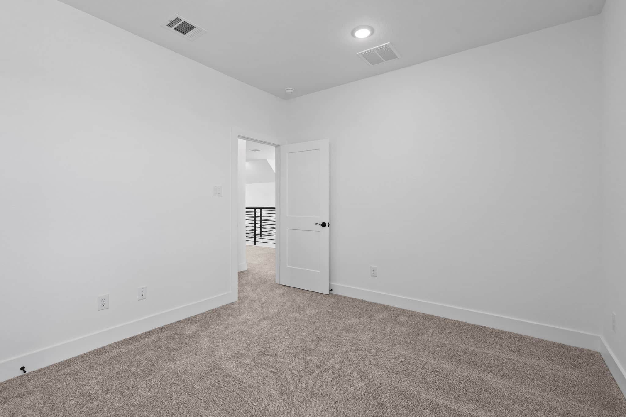 31-web-or-mls-DSC05430-1.jpg