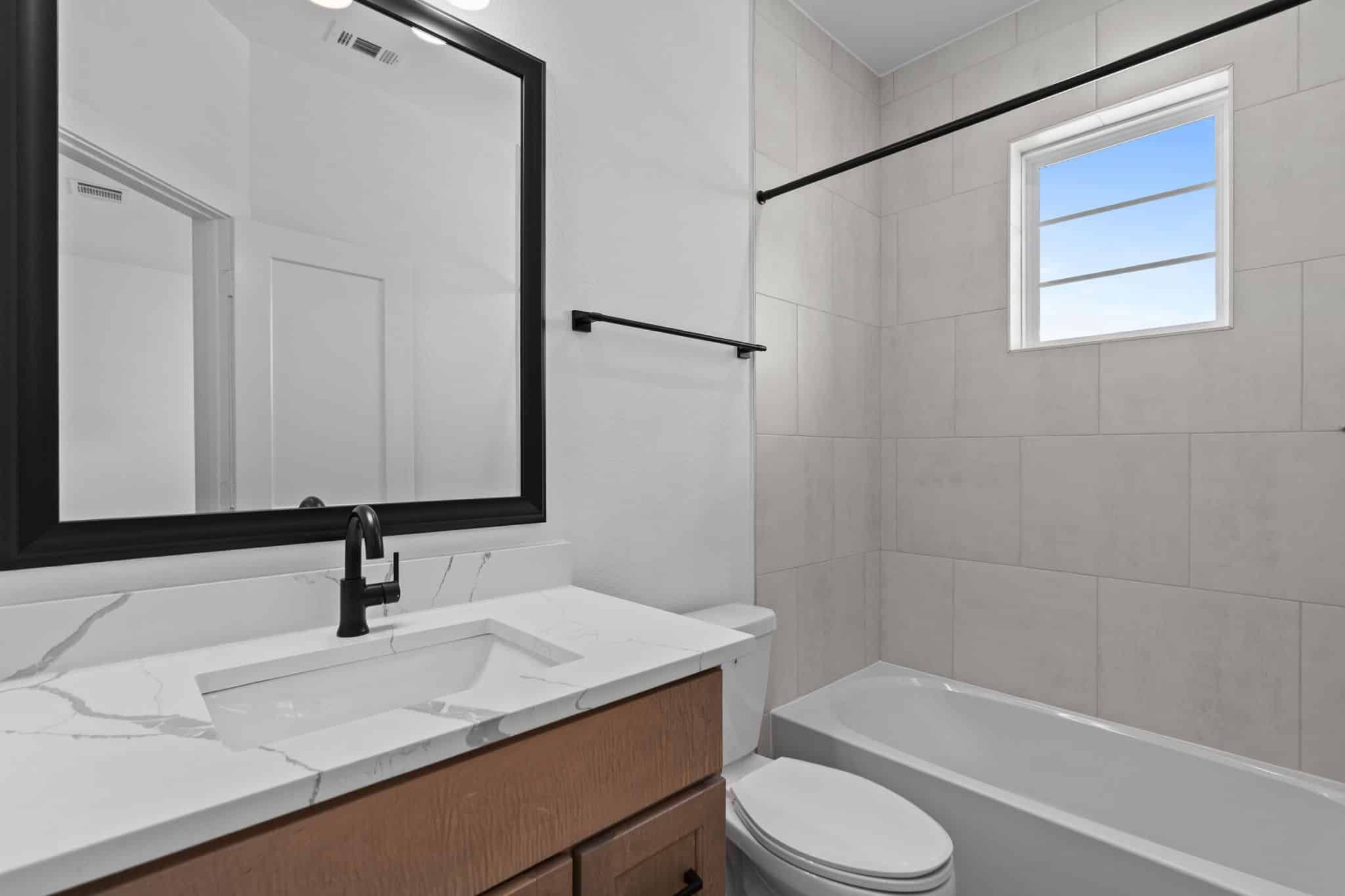33-web-or-mls-DSC05415-1.jpg