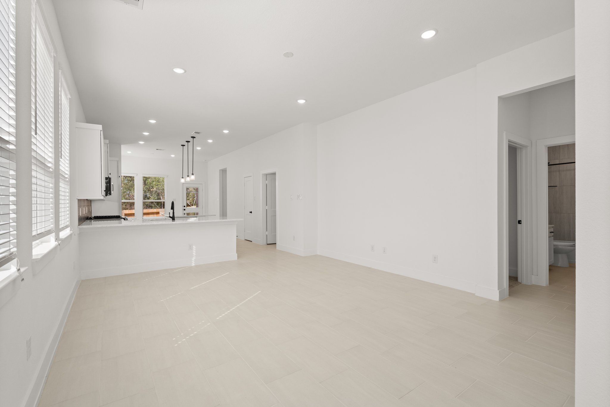 9-web-or-mls-DSC01080.jpg