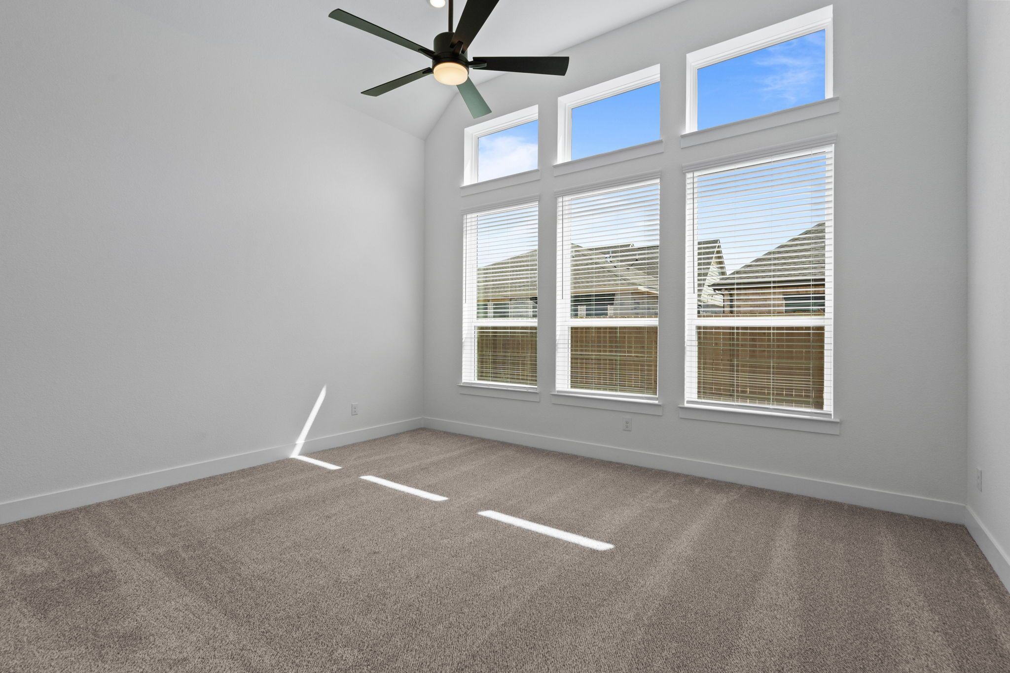 38-web-or-mls-DSC05361-1.jpg