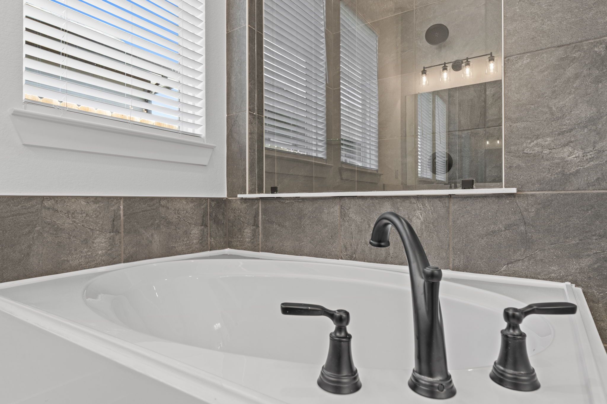 28-web-or-mls-DSC07477.jpg