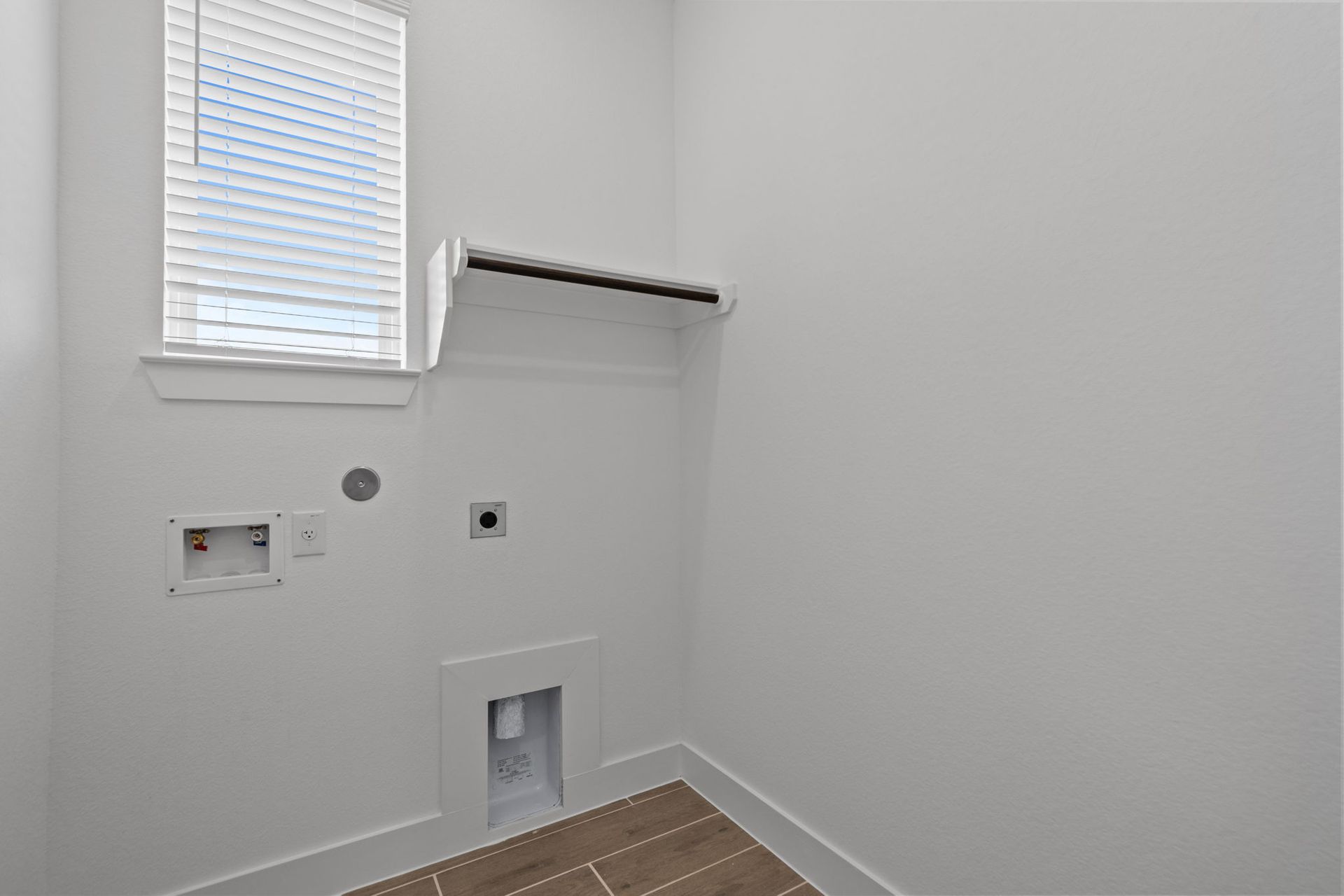 32-web-or-mls-DSC07480.jpg