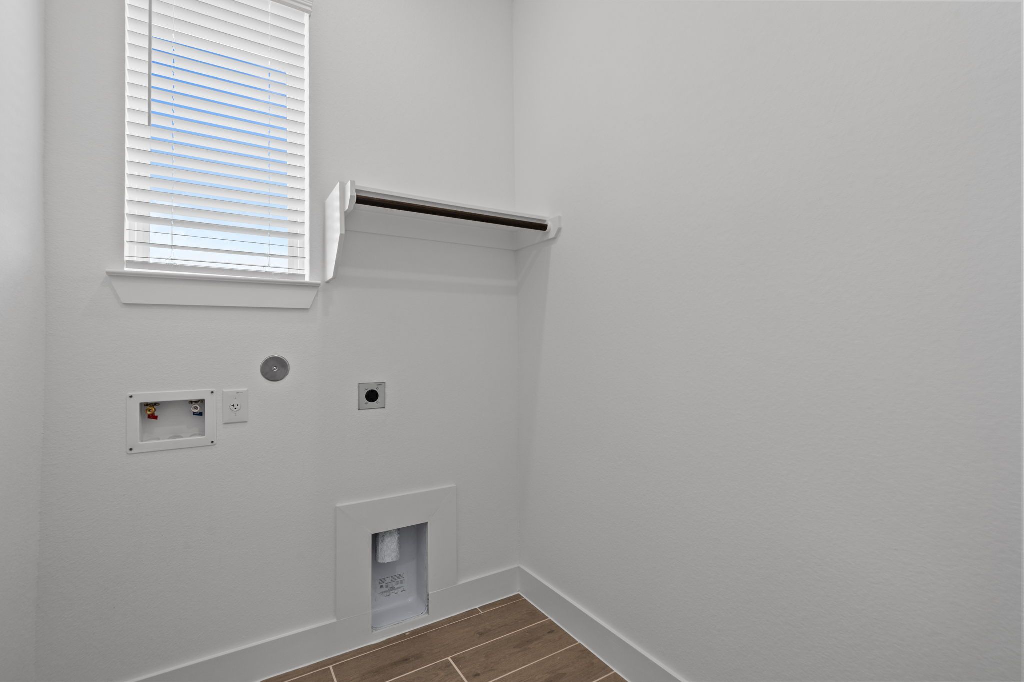 32-web-or-mls-DSC07480.jpg
