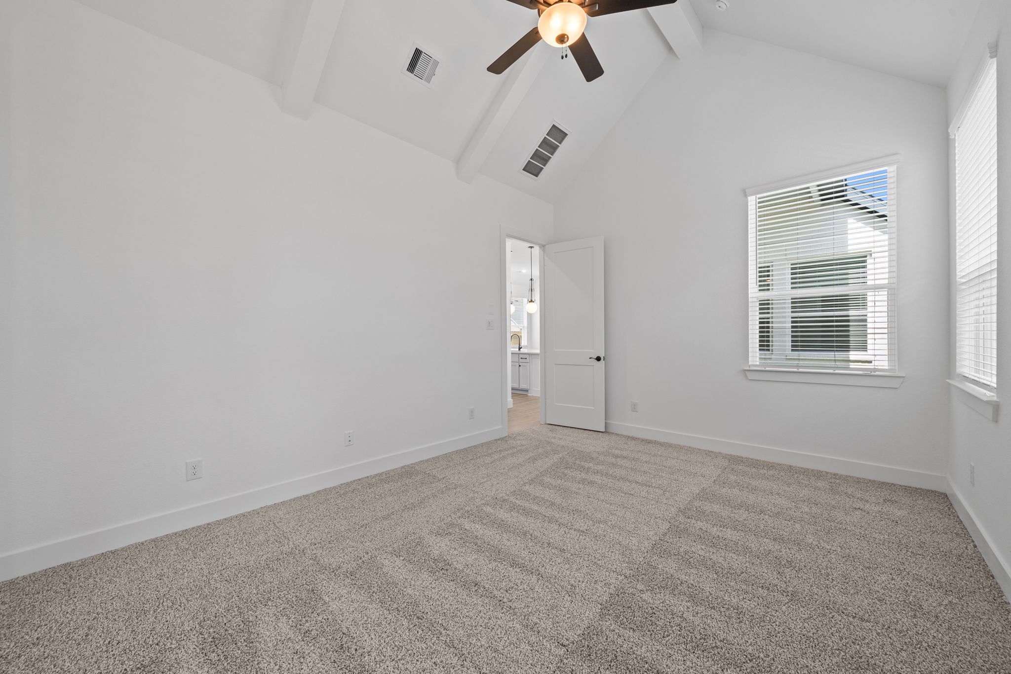 24-web-or-mls-DSC07459.jpg