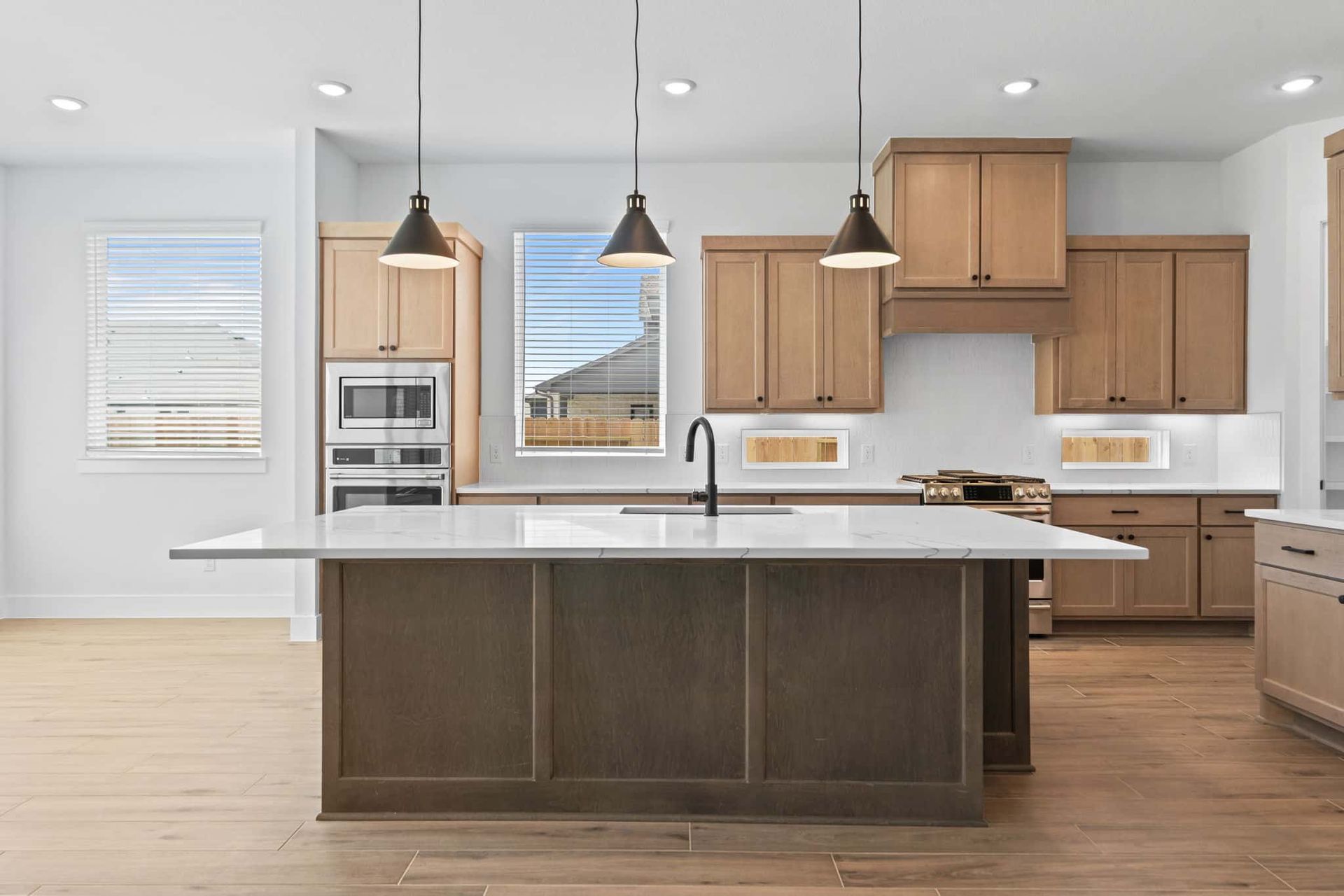 9-web-or-mls-DSC05388-3.jpg