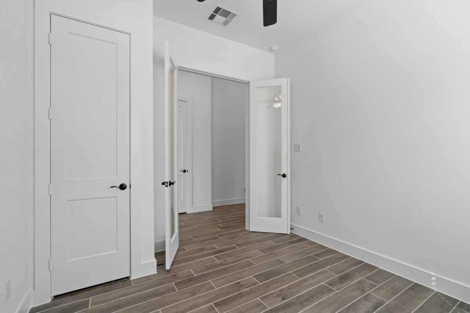 18-web-or-mls-DSC04937-1.jpg