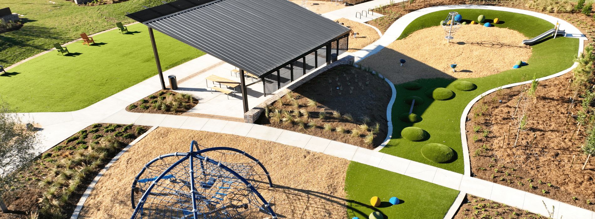 Grange-amenities-drone.png