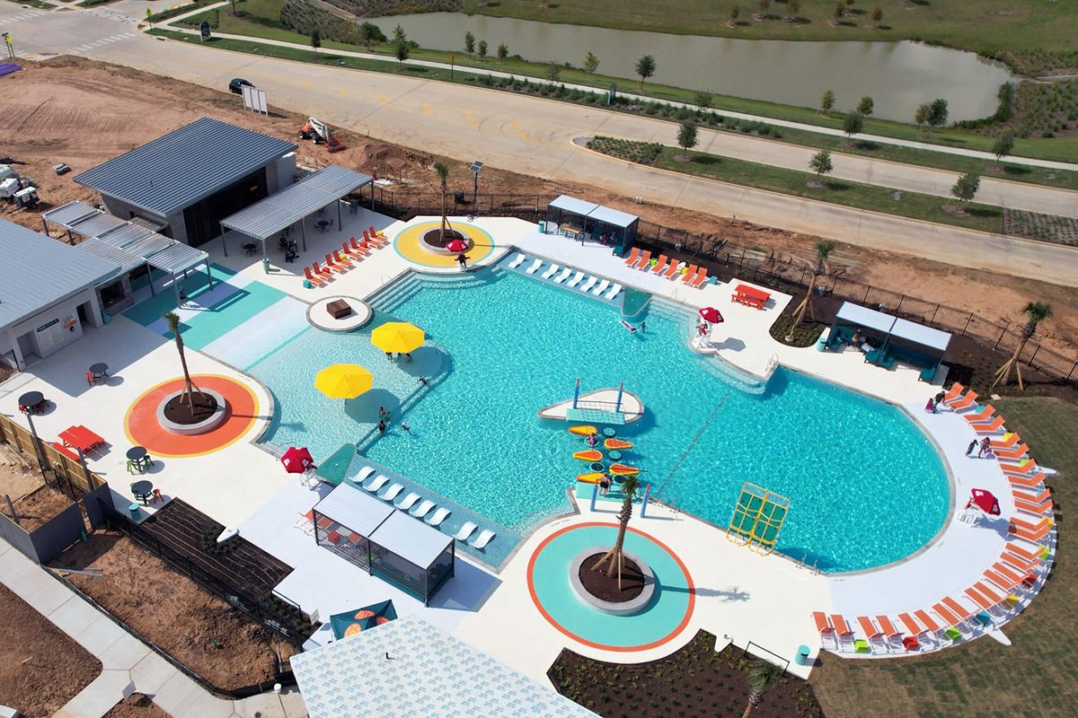 joyub_pool-scaled.jpg