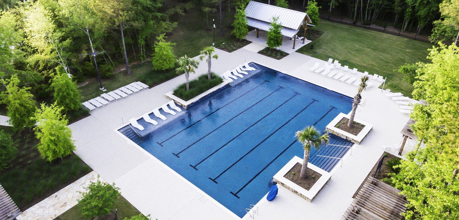 2-HOU-Woodforestcommunity-lappool.jpg