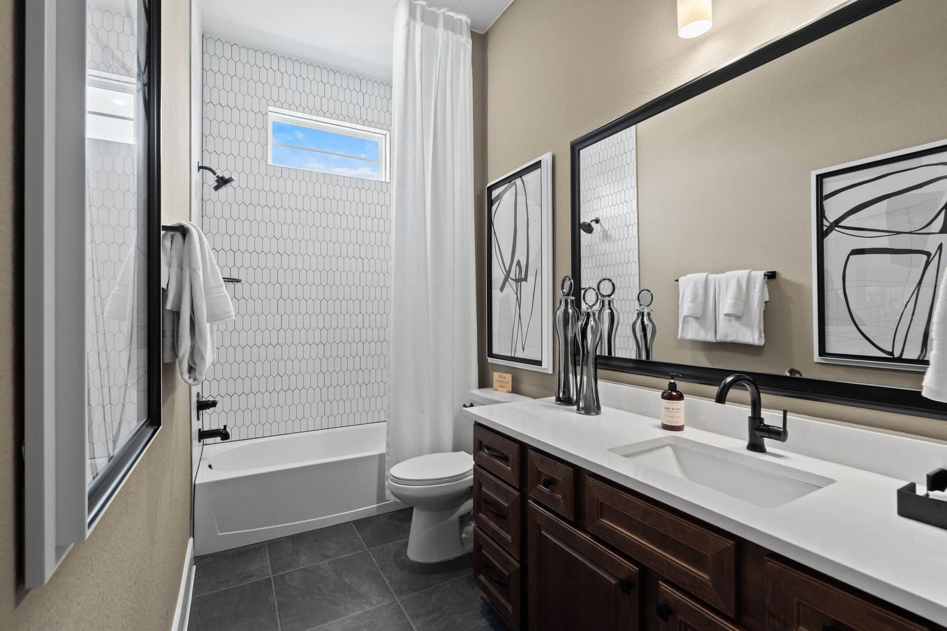 19-web-or-mls-DSC00710.jpg