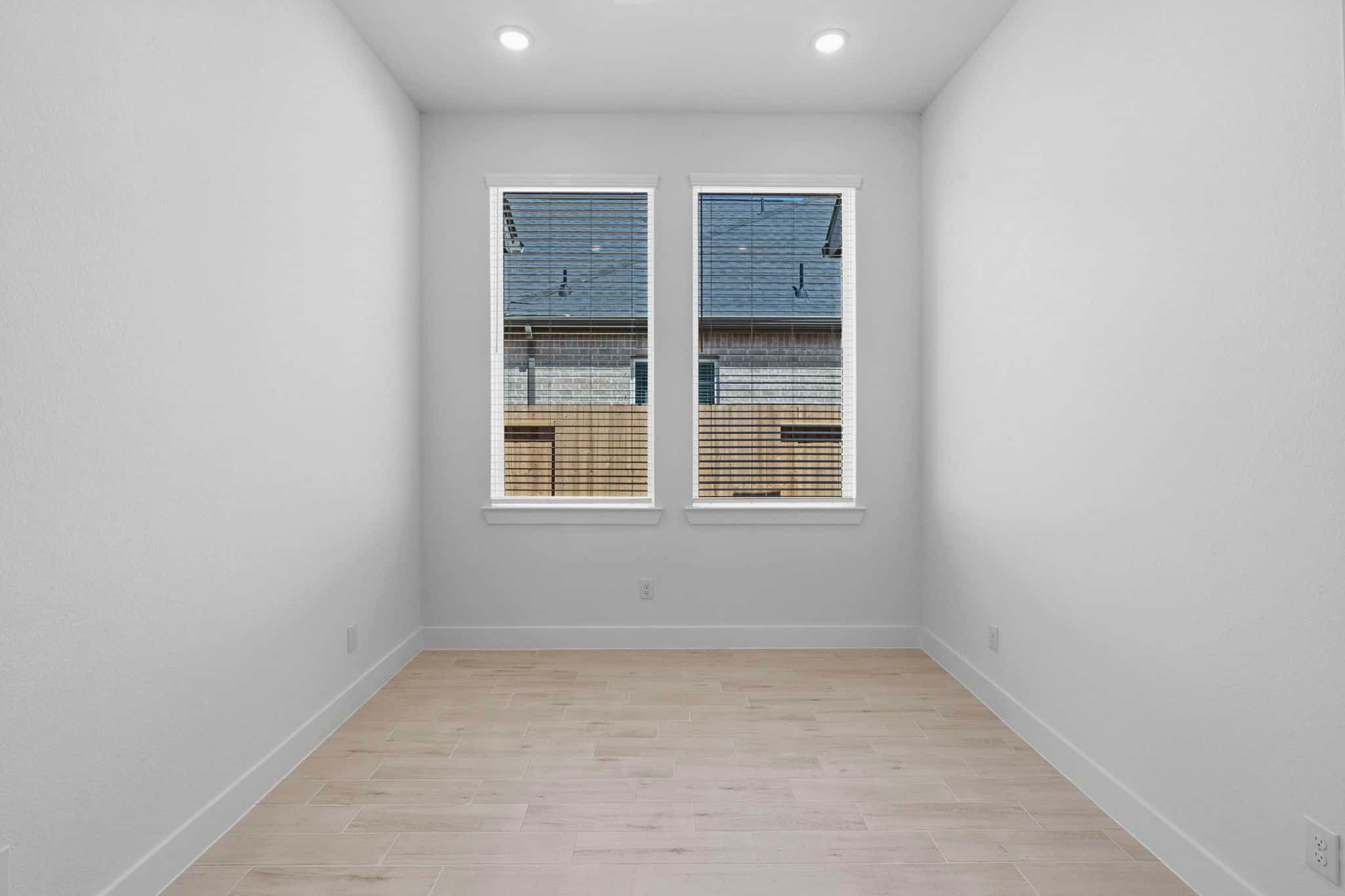 24-web-or-mls-DSC05441.jpg