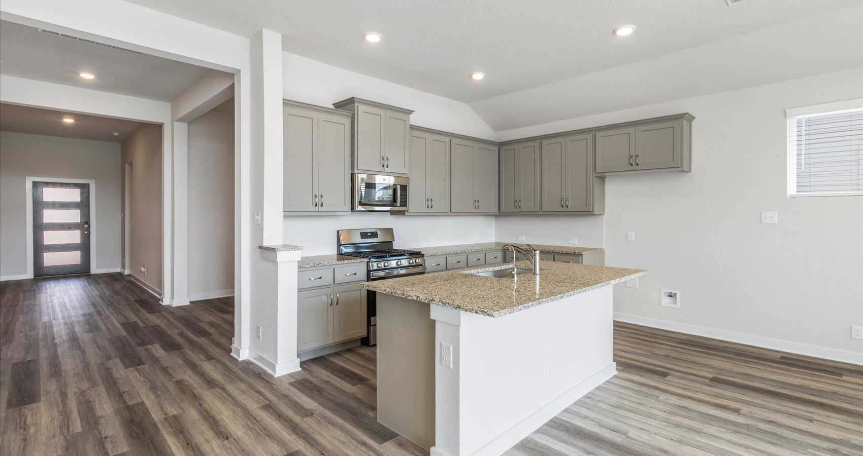 Kitchen-CTX-chesmar-Meganfloorplan-3141Morlanga-1700.jpg