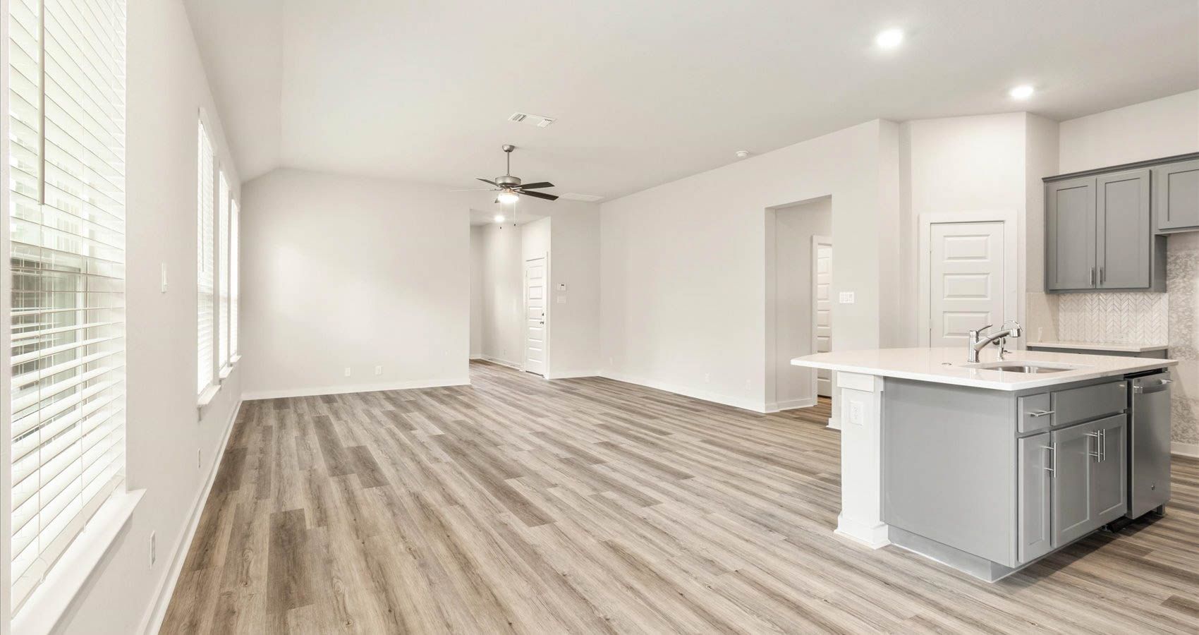 CTX-CHESMAR-CONNORfloorplan-1914Esplanade-sliders-8-of-14.jpg