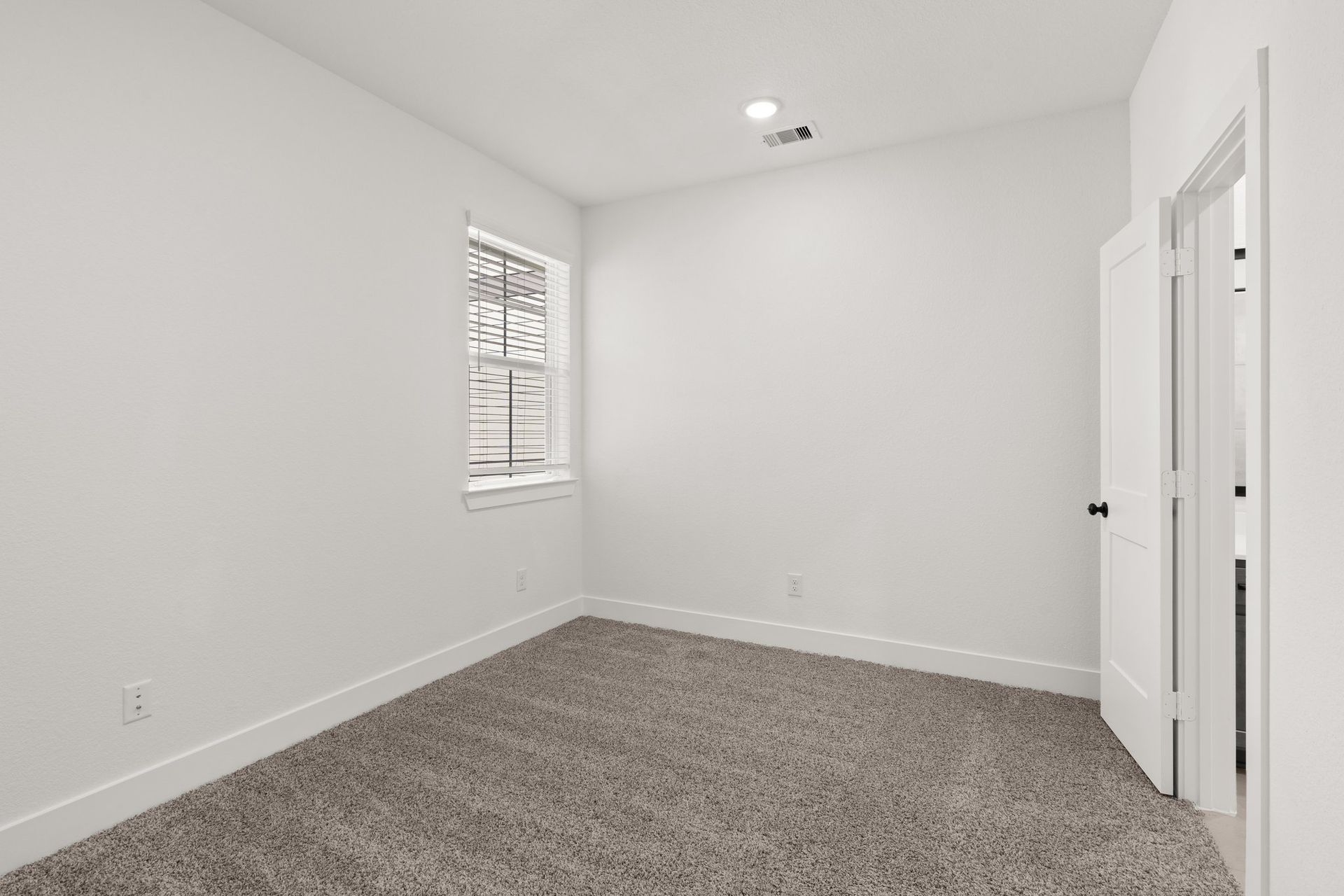 27-web-or-mls-DSC09884.jpg