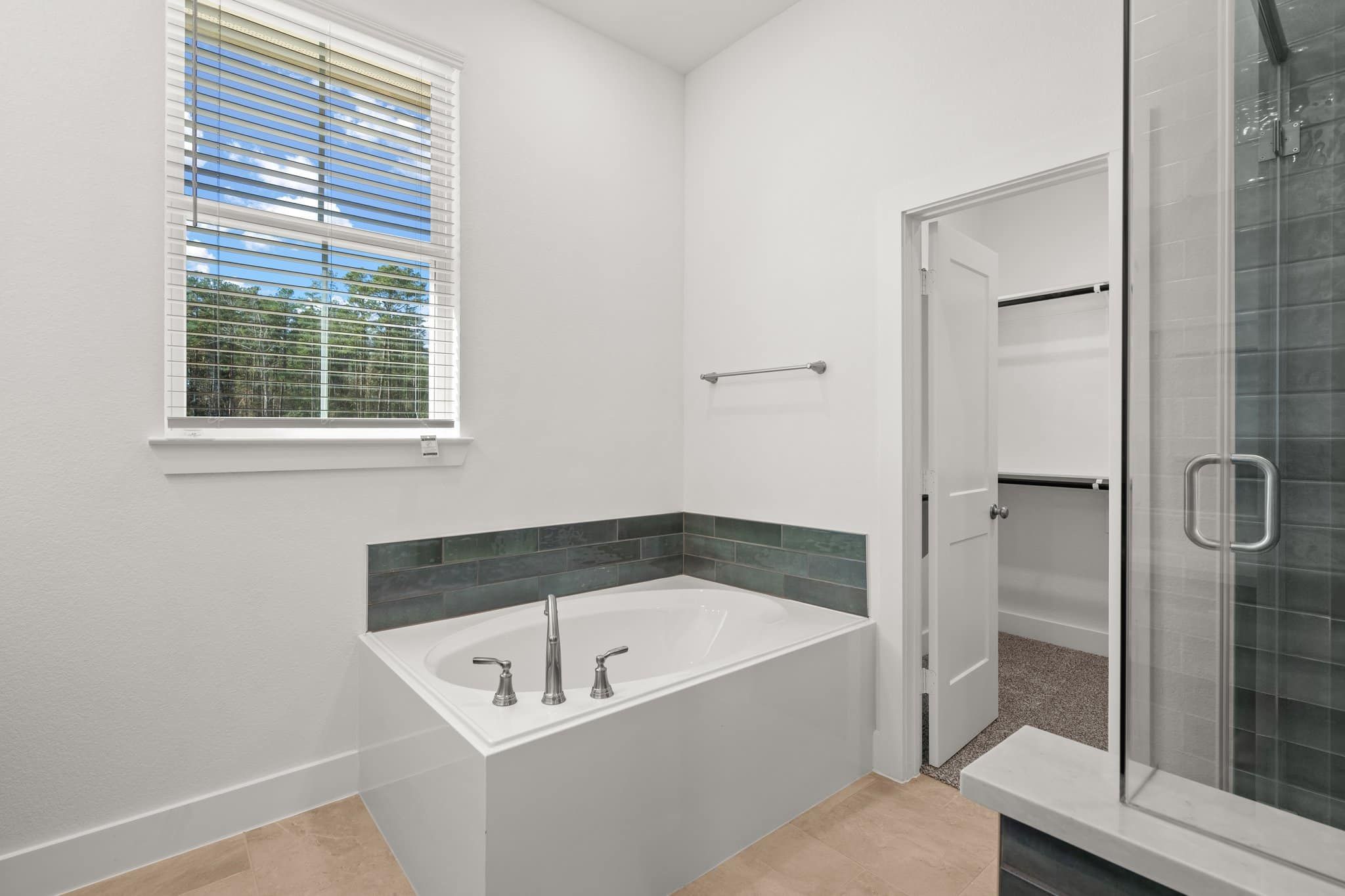 24-web-or-mls-DSC01197.jpg
