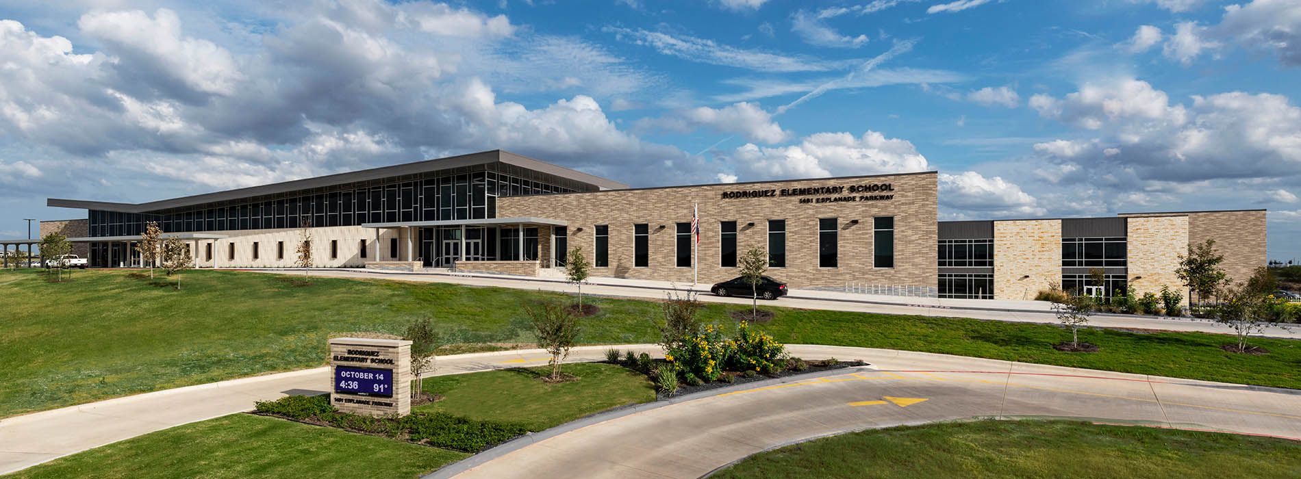 CT-Trace-Community-Rodriguez-Elementary-School-slider.jpg