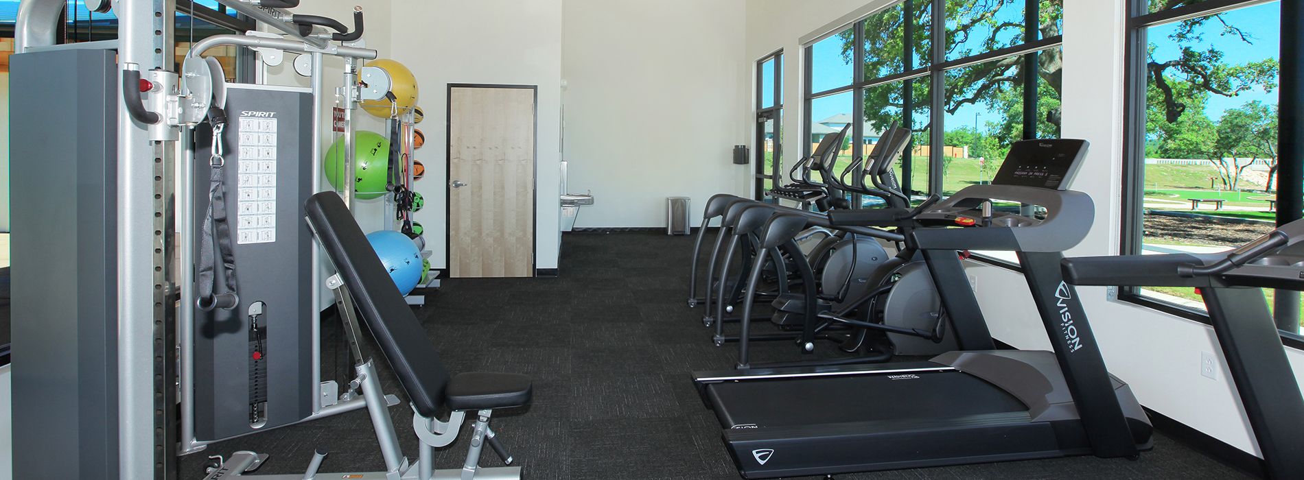 CTX-meyer-ranch-communityphoto-gym.jpg